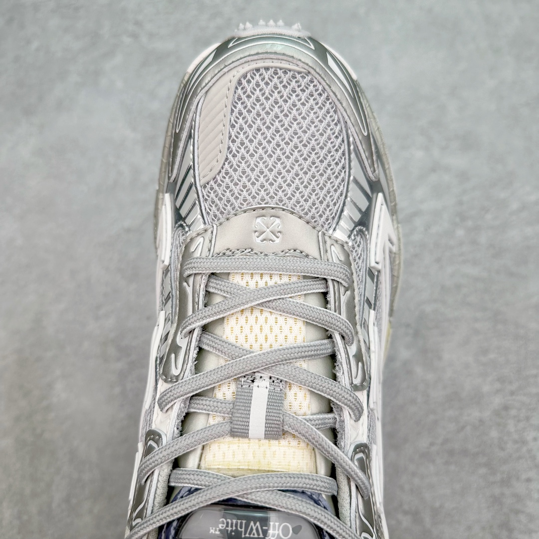 图片[4]-＃KX Off-White 2024年OW最新款跑鞋 #百分百原盒正确版 原楦原纸板数据开发 4层分离大底#鞋面采用3d立体打印和多种材料拼接而成#防滑耐磨透气性轻便跑鞋 作为曾经爆火 并且定位奢潮领域的标志性品牌 Off-White 仍需要不断更新符合当下潮流时尚的复古运动鞋款，以期收获基本盘消费者的关注 此次更新的 Off-White 新款运动鞋将经典复古老爹鞋细节设计更加夸张化 并将标志性箭头设计置于显著位置 除此之外 整个系列的色彩搭配也可谓纷繁多样 总有一款适合你 Off-White最新运动鞋款估计将在未来几个月登陆品牌专柜 喜欢的朋友切莫错过 尺码：36 37 38 39 40 41 42 43 44 45 46 47-选品中心