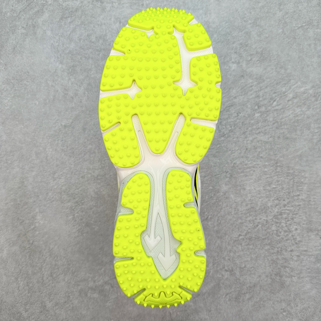 图片[9]-＃KX Off-White 2024年OW最新款跑鞋 #百分百原盒正确版 原楦原纸板数据开发 4层分离大底#鞋面采用3d立体打印和多种材料拼接而成#防滑耐磨透气性轻便跑鞋 作为曾经爆火 并且定位奢潮领域的标志性品牌 Off-White 仍需要不断更新符合当下潮流时尚的复古运动鞋款，以期收获基本盘消费者的关注 此次更新的 Off-White 新款运动鞋将经典复古老爹鞋细节设计更加夸张化 并将标志性箭头设计置于显著位置 除此之外 整个系列的色彩搭配也可谓纷繁多样 总有一款适合你 Off-White最新运动鞋款估计将在未来几个月登陆品牌专柜 喜欢的朋友切莫错过 尺码：36 37 38 39 40 41 42 43 44 45 46 47-选品中心