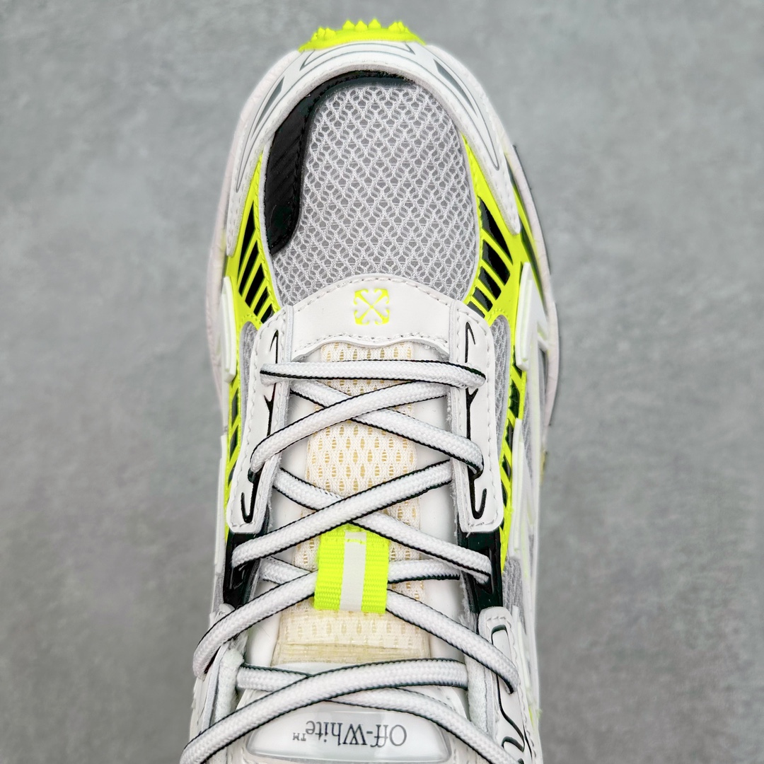图片[4]-＃KX Off-White 2024年OW最新款跑鞋 #百分百原盒正确版 原楦原纸板数据开发 4层分离大底#鞋面采用3d立体打印和多种材料拼接而成#防滑耐磨透气性轻便跑鞋 作为曾经爆火 并且定位奢潮领域的标志性品牌 Off-White 仍需要不断更新符合当下潮流时尚的复古运动鞋款，以期收获基本盘消费者的关注 此次更新的 Off-White 新款运动鞋将经典复古老爹鞋细节设计更加夸张化 并将标志性箭头设计置于显著位置 除此之外 整个系列的色彩搭配也可谓纷繁多样 总有一款适合你 Off-White最新运动鞋款估计将在未来几个月登陆品牌专柜 喜欢的朋友切莫错过 尺码：36 37 38 39 40 41 42 43 44 45 46 47-选品中心