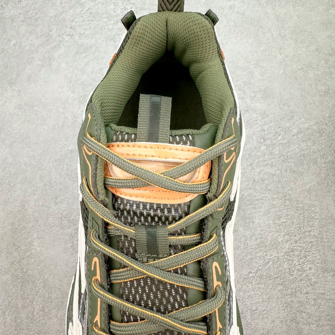 图片[5]-＃KX Off-White 2024年OW最新款跑鞋 #百分百原盒正确版 原楦原纸板数据开发 4层分离大底#鞋面采用3d立体打印和多种材料拼接而成#防滑耐磨透气性轻便跑鞋 作为曾经爆火 并且定位奢潮领域的标志性品牌 Off-White 仍需要不断更新符合当下潮流时尚的复古运动鞋款，以期收获基本盘消费者的关注 此次更新的 Off-White 新款运动鞋将经典复古老爹鞋细节设计更加夸张化 并将标志性箭头设计置于显著位置 除此之外 整个系列的色彩搭配也可谓纷繁多样 总有一款适合你 Off-White最新运动鞋款估计将在未来几个月登陆品牌专柜 喜欢的朋友切莫错过 尺码：36 37 38 39 40 41 42 43 44 45 46 47-选品中心