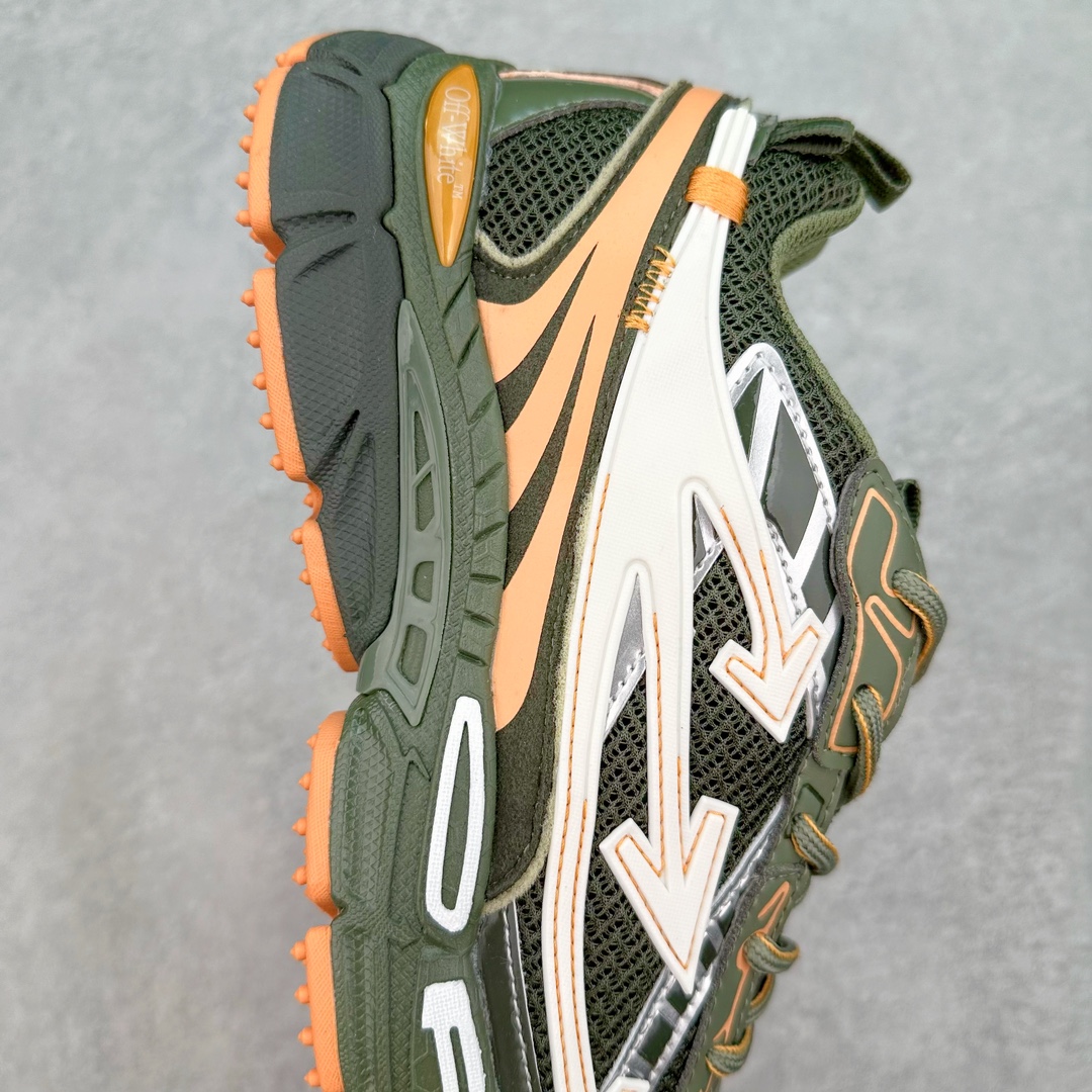 图片[6]-＃KX Off-White 2024年OW最新款跑鞋 #百分百原盒正确版 原楦原纸板数据开发 4层分离大底#鞋面采用3d立体打印和多种材料拼接而成#防滑耐磨透气性轻便跑鞋 作为曾经爆火 并且定位奢潮领域的标志性品牌 Off-White 仍需要不断更新符合当下潮流时尚的复古运动鞋款，以期收获基本盘消费者的关注 此次更新的 Off-White 新款运动鞋将经典复古老爹鞋细节设计更加夸张化 并将标志性箭头设计置于显著位置 除此之外 整个系列的色彩搭配也可谓纷繁多样 总有一款适合你 Off-White最新运动鞋款估计将在未来几个月登陆品牌专柜 喜欢的朋友切莫错过 尺码：36 37 38 39 40 41 42 43 44 45 46 47-选品中心