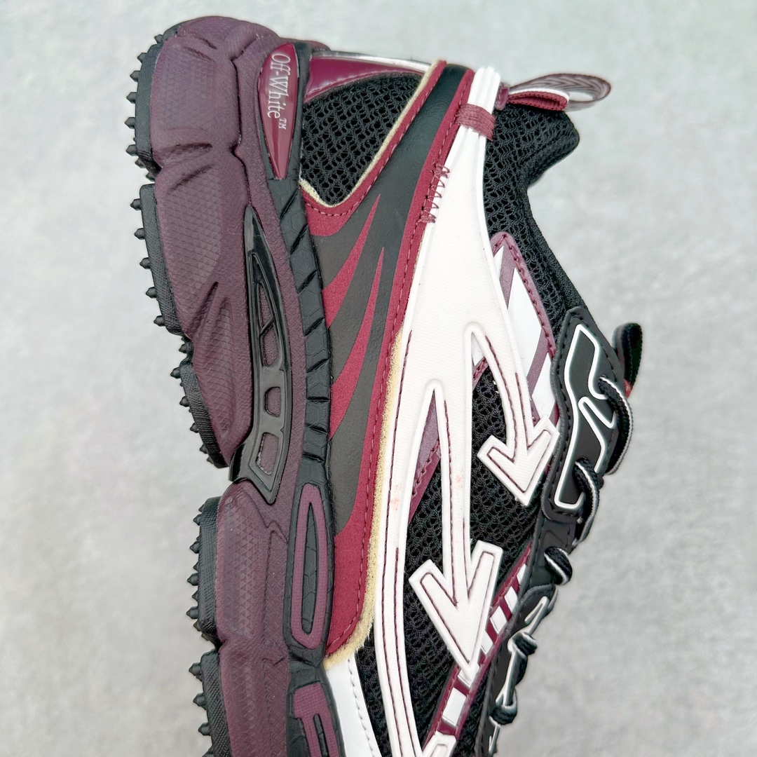 图片[6]-＃KX Off-White 2024年OW最新款跑鞋 #百分百原盒正确版 原楦原纸板数据开发 4层分离大底#鞋面采用3d立体打印和多种材料拼接而成#防滑耐磨透气性轻便跑鞋 作为曾经爆火 并且定位奢潮领域的标志性品牌 Off-White 仍需要不断更新符合当下潮流时尚的复古运动鞋款，以期收获基本盘消费者的关注 此次更新的 Off-White 新款运动鞋将经典复古老爹鞋细节设计更加夸张化 并将标志性箭头设计置于显著位置 除此之外 整个系列的色彩搭配也可谓纷繁多样 总有一款适合你 Off-White最新运动鞋款估计将在未来几个月登陆品牌专柜 喜欢的朋友切莫错过 尺码：36 37 38 39 40 41 42 43 44 45 46 47-选品中心