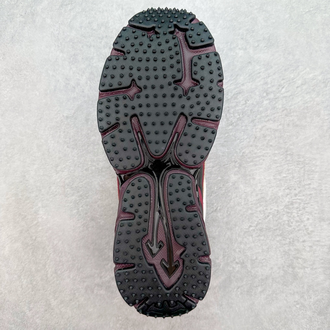 图片[9]-＃KX Off-White 2024年OW最新款跑鞋 #百分百原盒正确版 原楦原纸板数据开发 4层分离大底#鞋面采用3d立体打印和多种材料拼接而成#防滑耐磨透气性轻便跑鞋 作为曾经爆火 并且定位奢潮领域的标志性品牌 Off-White 仍需要不断更新符合当下潮流时尚的复古运动鞋款，以期收获基本盘消费者的关注 此次更新的 Off-White 新款运动鞋将经典复古老爹鞋细节设计更加夸张化 并将标志性箭头设计置于显著位置 除此之外 整个系列的色彩搭配也可谓纷繁多样 总有一款适合你 Off-White最新运动鞋款估计将在未来几个月登陆品牌专柜 喜欢的朋友切莫错过 尺码：36 37 38 39 40 41 42 43 44 45 46 47-选品中心