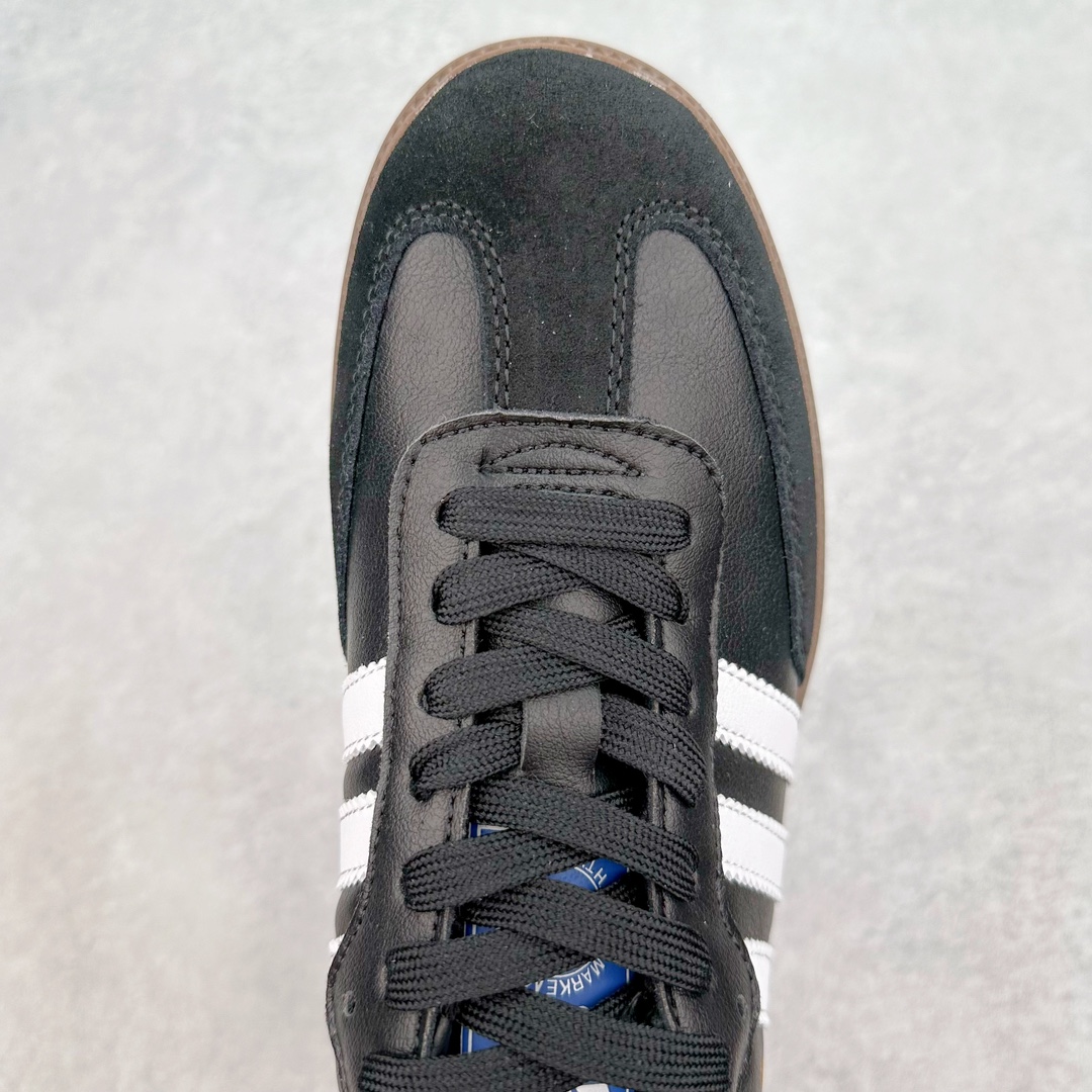 图片[4]-＃福利特价 AD Original Samba OG 复古经典轻便板鞋 这款桑巴鞋展示了高质量的工艺 带有装饰的超锁缝制和无缝的手感 柔软、柔软的皮革造型和标志性的3条纹完成了精致的外观 正规合身鞋带 鞋面上有绒面鞋垫 橡胶鞋底 享受正畸套筒软感 自50年代首次亮相以来就一直在赢得粉丝的青睐 尺码：36 36.5 37 38 38.5 39 40 40.5 41 42 42.5 43 44 44.5 45-选品中心