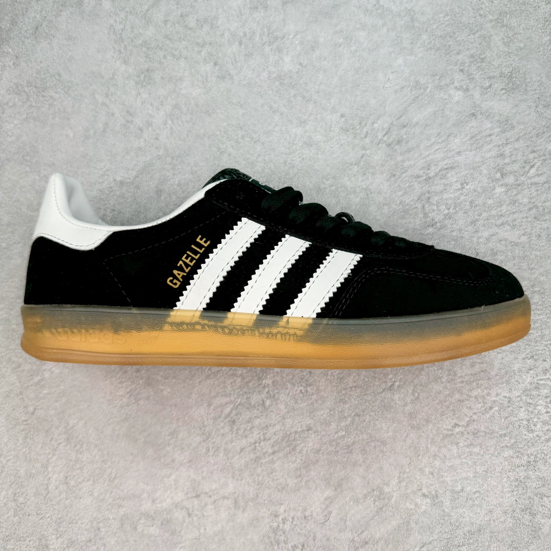＃福利特价 AD Gazelle Indoor Trainers 羚羊内训系列低帮复古百搭休闲运动德训风板鞋 90年代经典的复刻版 自60年代以足球训练鞋面世以来 Gazelle就以其经典设计席卷全球 1991年版本的复刻 再造经典Gazelle 采用皮革打造 搭配浊色细节 让这款经典更加简约 尺码：35⅓ 36 36⅔ 37⅓ 38 38⅔ 39⅓ 40 40⅔ 41⅓ 42 42⅔ 43⅓ 44 45-选品中心