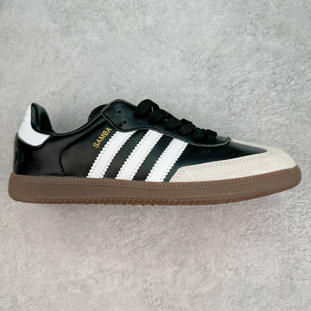 ＃福利特价 AD Original Samba OG 复古经典轻便板鞋 这款桑巴鞋展示了高质量的工艺 带有装饰的超锁缝制和无缝的手感 柔软、柔软的皮革造型和标志性的3条纹完成了精致的外观 正规合身鞋带 鞋面上有绒面鞋垫 橡胶鞋底 享受正畸套筒软感 自50年代首次亮相以来就一直在赢得粉丝的青睐 尺码：36 36.5 37 38 38.5 39 40 40.5 41 42 42.5 43 44 44.5 45-选品中心