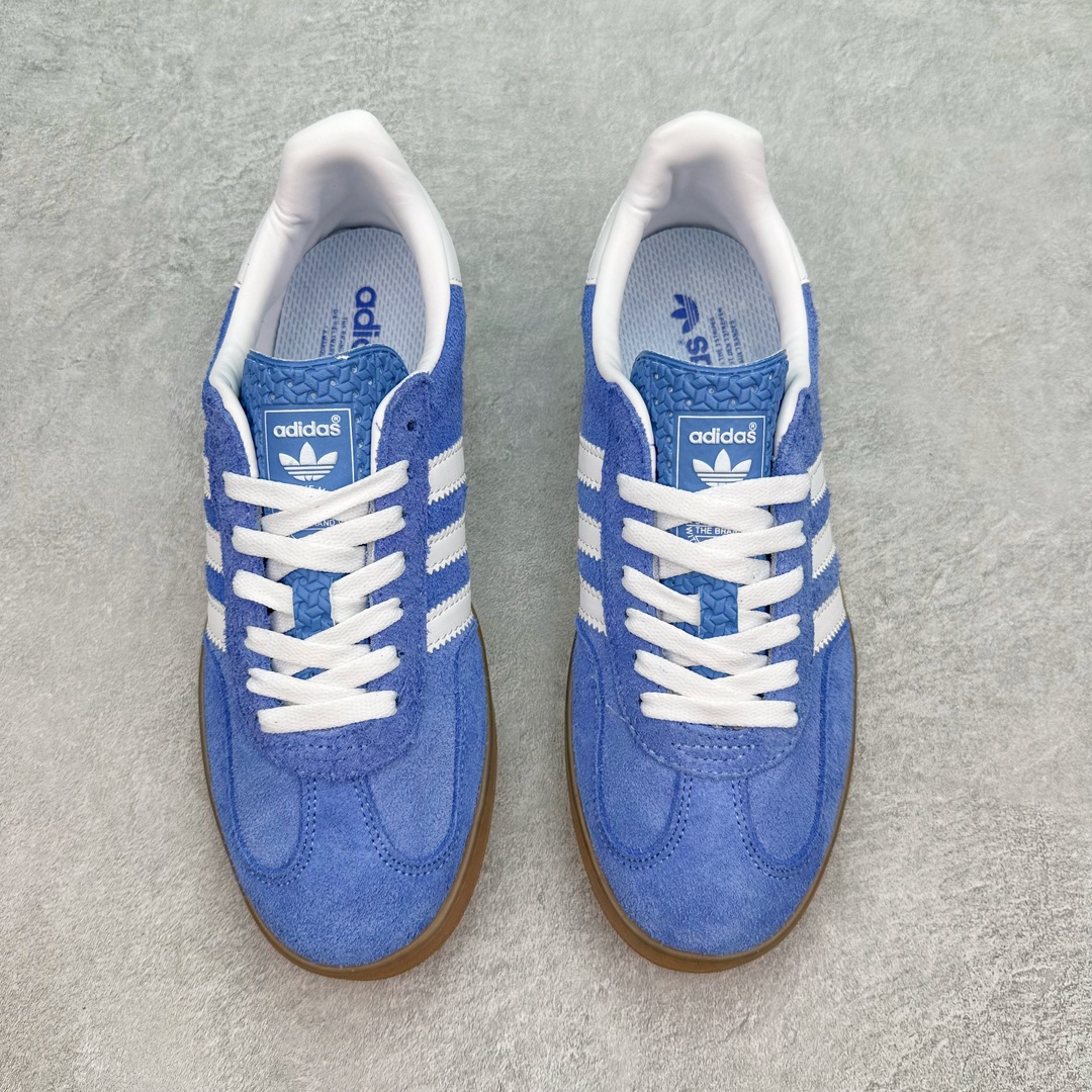 图片[2]-＃福利特价 AD Gazelle Indoor Trainers 羚羊内训系列低帮复古百搭休闲运动德训风板鞋 90年代经典的复刻版 自60年代以足球训练鞋面世以来 Gazelle就以其经典设计席卷全球 1991年版本的复刻 再造经典Gazelle 采用皮革打造 搭配浊色细节 让这款经典更加简约 尺码：35⅓ 36 36⅔ 37⅓ 38 38⅔ 39⅓ 40 40⅔ 41⅓ 42 42⅔ 43⅓ 44 45-选品中心