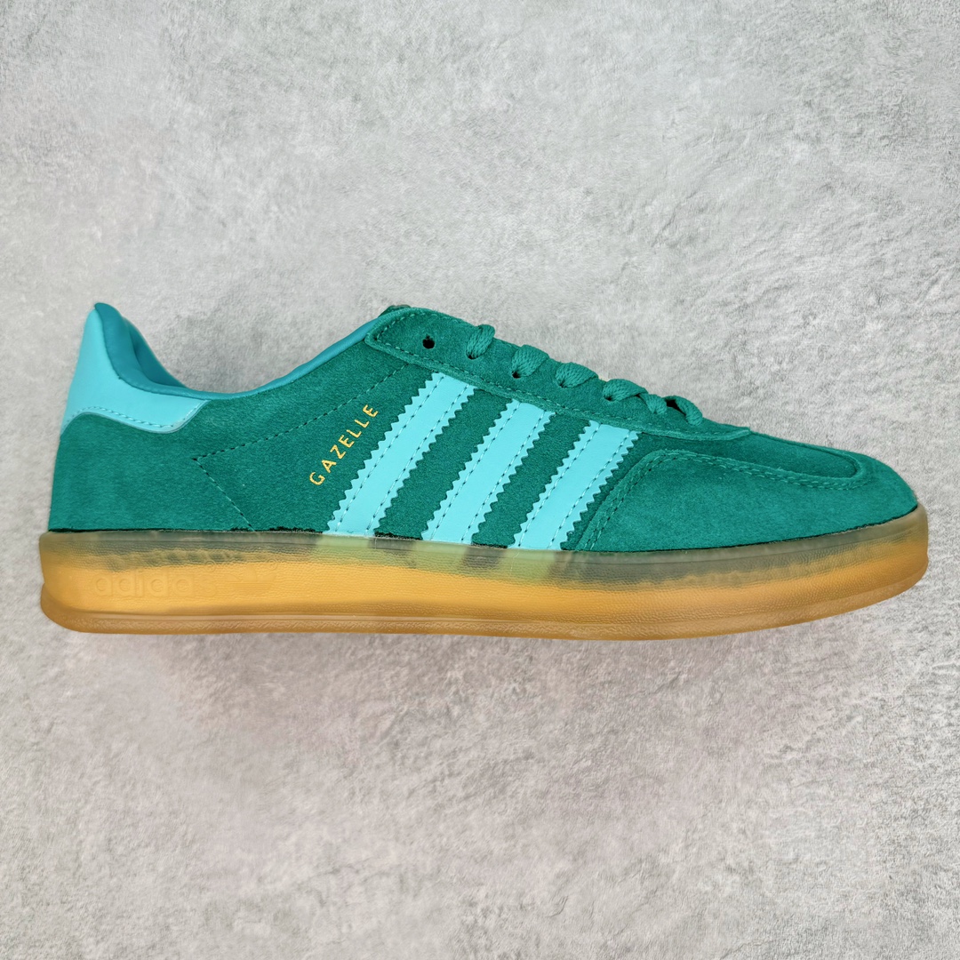 ＃福利特价 AD Gazelle Indoor Trainers 羚羊内训系列低帮复古百搭休闲运动德训风板鞋 90年代经典的复刻版 自60年代以足球训练鞋面世以来 Gazelle就以其经典设计席卷全球 1991年版本的复刻 再造经典Gazelle 采用皮革打造 搭配浊色细节 让这款经典更加简约 尺码：35⅓ 36 36⅔ 37⅓ 38 38⅔ 39⅓ 40 40⅔ 41⅓ 42 42⅔ 43⅓ 44 45-选品中心