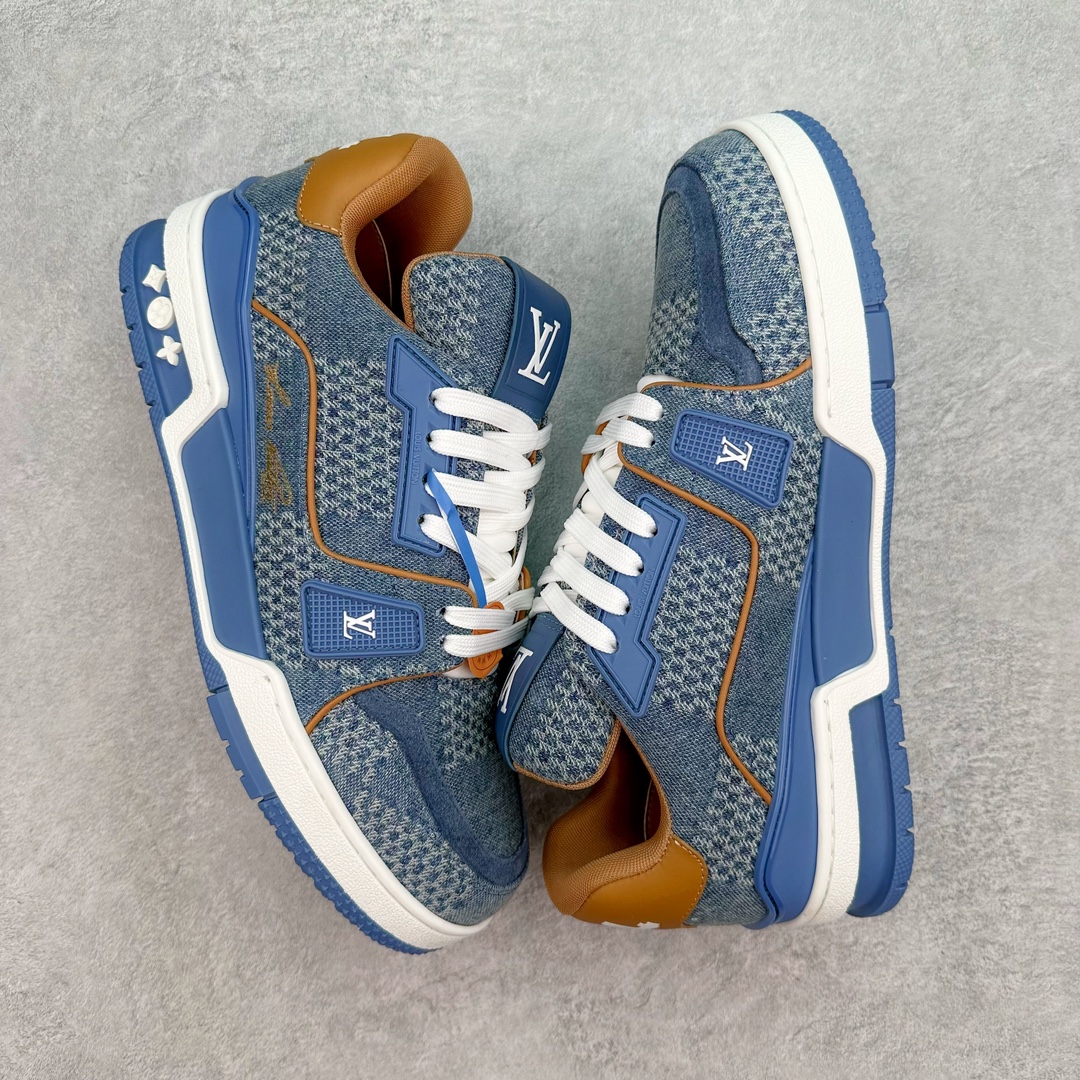 图片[3]-＃ZS纯原 Louis Vuitton Trainer lv时装走秀运动鞋 做旧系列 市场所有版本中综合最强的货品 GD实力大厂出品 全网最全配色更新最快 最成熟的做工稳定的品控 完美鞋型超高的清洁度 零毛边线头瑕疵 全套原楦原纸版原鞋开模 全网最具灵魂的版型 正确原装黄色鞋盒 正确中底印花 鞋面印花3D高频深度立体 全鞋电脑针车 紧密相连 针距密度一致 环保乳胶注塑鞋垫 厚度脚感还原原版 皮面裁剪部位 统一油边封口工艺 原装橡胶大底含胶量大底组合零偏差 专柜全套包装 防尘袋 说明书 质保卡 男女鞋 尺码：35 36 37 38 39 40 41 42 43 44 45-选品中心