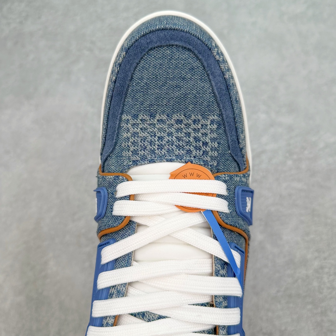 图片[4]-＃ZS纯原 Louis Vuitton Trainer lv时装走秀运动鞋 做旧系列 市场所有版本中综合最强的货品 GD实力大厂出品 全网最全配色更新最快 最成熟的做工稳定的品控 完美鞋型超高的清洁度 零毛边线头瑕疵 全套原楦原纸版原鞋开模 全网最具灵魂的版型 正确原装黄色鞋盒 正确中底印花 鞋面印花3D高频深度立体 全鞋电脑针车 紧密相连 针距密度一致 环保乳胶注塑鞋垫 厚度脚感还原原版 皮面裁剪部位 统一油边封口工艺 原装橡胶大底含胶量大底组合零偏差 专柜全套包装 防尘袋 说明书 质保卡 男女鞋 尺码：35 36 37 38 39 40 41 42 43 44 45-选品中心