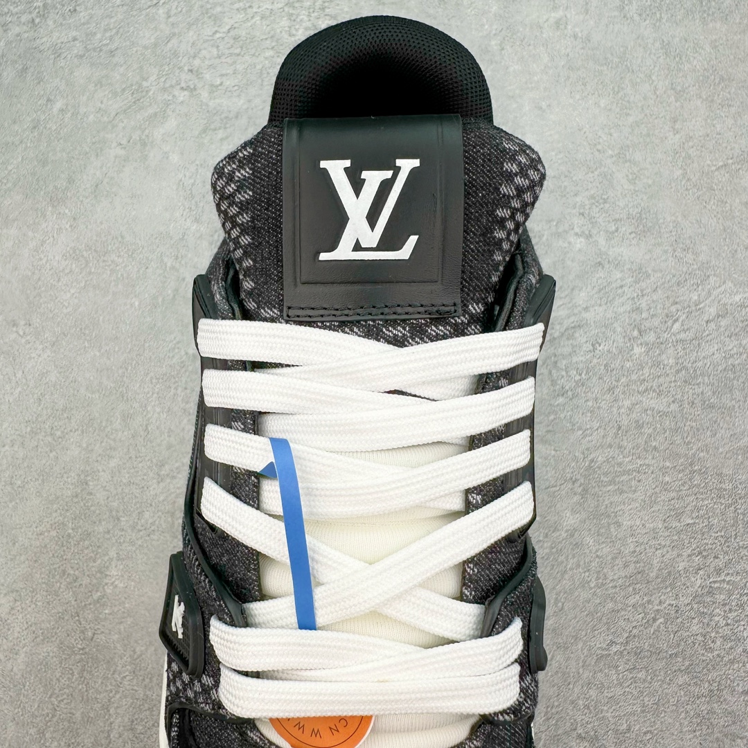 图片[5]-＃ZS纯原 Louis Vuitton Trainer lv时装走秀运动鞋 做旧系列 市场所有版本中综合最强的货品 GD实力大厂出品 全网最全配色更新最快 最成熟的做工稳定的品控 完美鞋型超高的清洁度 零毛边线头瑕疵 全套原楦原纸版原鞋开模 全网最具灵魂的版型 正确原装黄色鞋盒 正确中底印花 鞋面印花3D高频深度立体 全鞋电脑针车 紧密相连 针距密度一致 环保乳胶注塑鞋垫 厚度脚感还原原版 皮面裁剪部位 统一油边封口工艺 原装橡胶大底含胶量大底组合零偏差 专柜全套包装 防尘袋 说明书 质保卡 男女鞋 尺码：35 36 37 38 39 40 41 42 43 44 45-选品中心