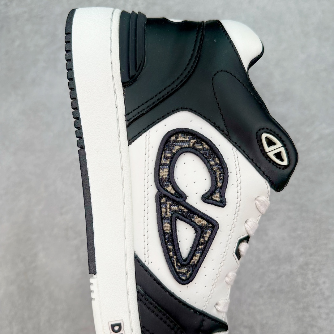 图片[6]-Dior 2024S B57 迪奥新款休闲鞋中帮 情侣款 原版爆拆一比一完美复刻 工艺做工细节到位 原版定制材料 超赞 最新元素组合 时尚休闲个性 百搭 面料 原版面料牛皮 网布 电绣加3D打印 内里 进口透气网 垫脚 原版成型垫 大底 原版一比一开模TPU 尺码：38 39 40 41 42 43 44 45-选品中心