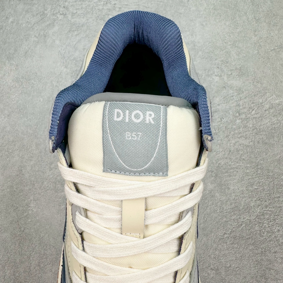 图片[5]-Dior 2024S B57 迪奥新款休闲鞋中帮 情侣款 原版爆拆一比一完美复刻 工艺做工细节到位 原版定制材料 超赞 最新元素组合 时尚休闲个性 百搭 面料 原版面料牛皮 网布 电绣加3D打印 内里 进口透气网 垫脚 原版成型垫 大底 原版一比一开模TPU 尺码：38 39 40 41 42 43 44 45-选品中心