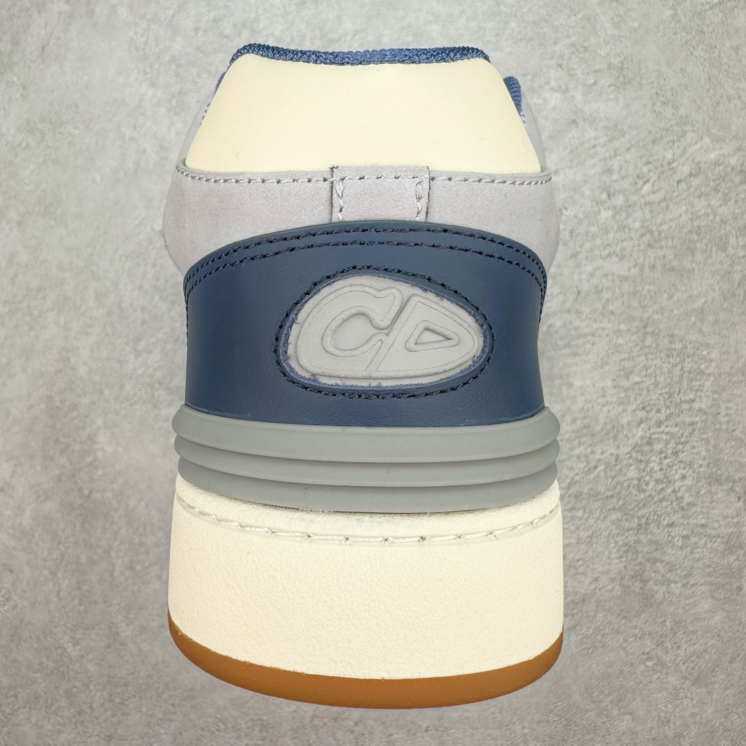 图片[8]-Dior 2024S B57 迪奥新款休闲鞋中帮 情侣款 原版爆拆一比一完美复刻 工艺做工细节到位 原版定制材料 超赞 最新元素组合 时尚休闲个性 百搭 面料 原版面料牛皮 网布 电绣加3D打印 内里 进口透气网 垫脚 原版成型垫 大底 原版一比一开模TPU 尺码：38 39 40 41 42 43 44 45-选品中心