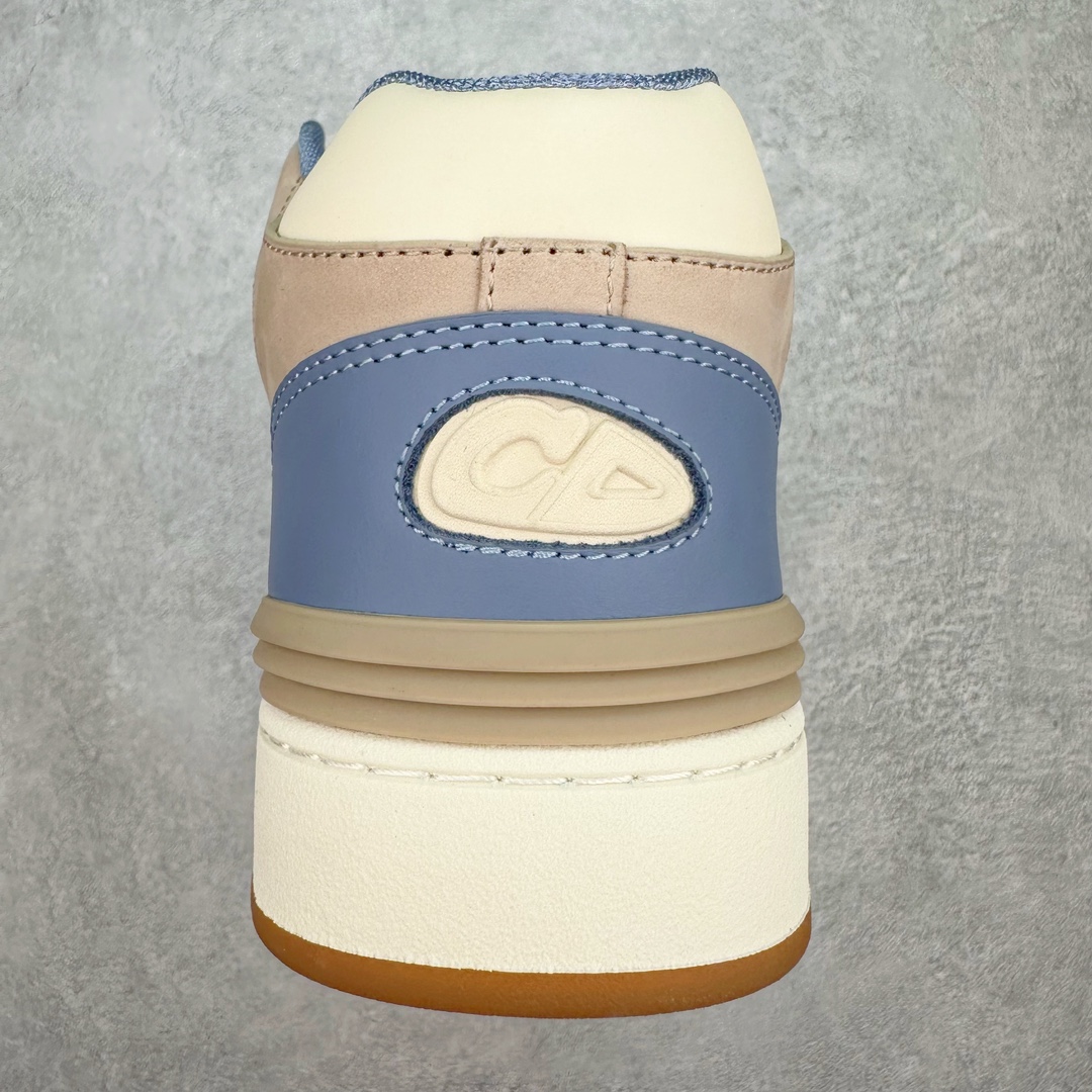 图片[8]-Dior 2024S B57 迪奥新款休闲鞋中帮 情侣款 原版爆拆一比一完美复刻 工艺做工细节到位 原版定制材料 超赞 最新元素组合 时尚休闲个性 百搭 面料 原版面料牛皮 网布 电绣加3D打印 内里 进口透气网 垫脚 原版成型垫 大底 原版一比一开模TPU 尺码：38 39 40 41 42 43 44 45-选品中心