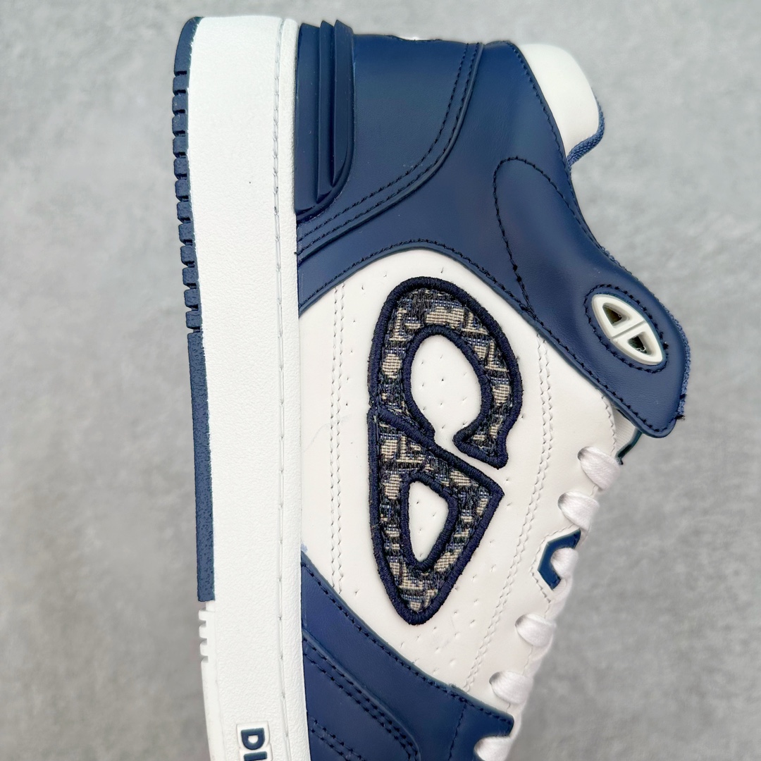 图片[6]-Dior 2024S B57 迪奥新款休闲鞋中帮 情侣款 原版爆拆一比一完美复刻 工艺做工细节到位 原版定制材料 超赞 最新元素组合 时尚休闲个性 百搭 面料 原版面料牛皮 网布 电绣加3D打印 内里 进口透气网 垫脚 原版成型垫 大底 原版一比一开模TPU 尺码：38 39 40 41 42 43 44 45-选品中心