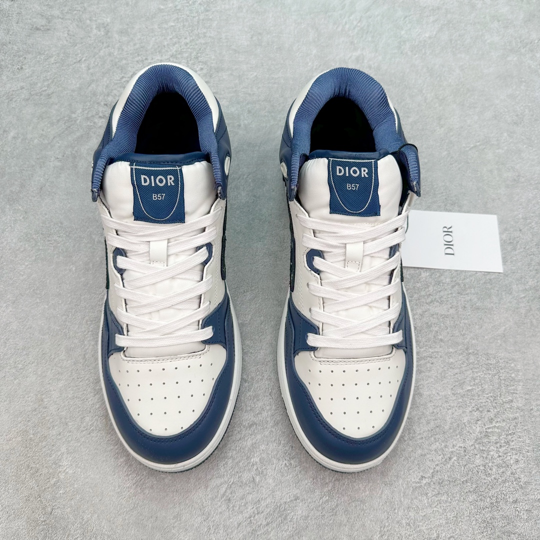 图片[2]-Dior 2024S B57 迪奥新款休闲鞋中帮 情侣款 原版爆拆一比一完美复刻 工艺做工细节到位 原版定制材料 超赞 最新元素组合 时尚休闲个性 百搭 面料 原版面料牛皮 网布 电绣加3D打印 内里 进口透气网 垫脚 原版成型垫 大底 原版一比一开模TPU 尺码：38 39 40 41 42 43 44 45-选品中心