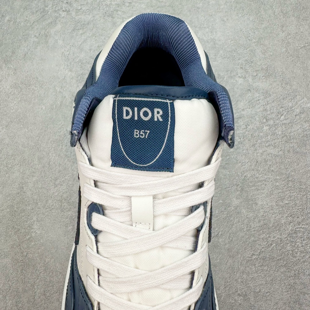 图片[5]-Dior 2024S B57 迪奥新款休闲鞋中帮 情侣款 原版爆拆一比一完美复刻 工艺做工细节到位 原版定制材料 超赞 最新元素组合 时尚休闲个性 百搭 面料 原版面料牛皮 网布 电绣加3D打印 内里 进口透气网 垫脚 原版成型垫 大底 原版一比一开模TPU 尺码：38 39 40 41 42 43 44 45-选品中心