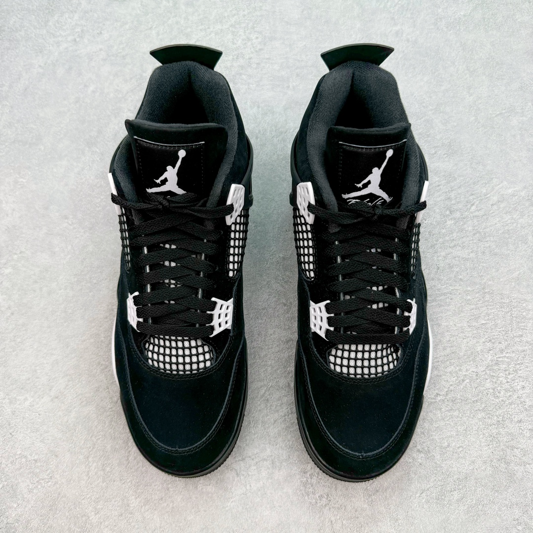 图片[2]-💰440 ＃GX Air Jordan AJ4 Retro 白黑雷公 FQ8138-001 圈内最强四代 独家外贸特供尺码含 45.5 49.5 50.5 耗时半年巨作 全套原纸板楦头开发 原厂特供皮料加持 确保原汁原味 完美呈现四代版型 一比一鞋头弧度高度鞋身弧度 数据细节工艺流程均保持原鞋一致 原厂TPU网格鞋带扣 正确内里网布 菱角分明不变形无多余毛边 柔软性质感一致于原鞋 市场唯一原厂鞋扣模具 背面可见隐藏注塑口 原厂织唛标 原厂飞人电绣工艺 尾指中部跳三针 独家绑鞋带手法 印刷中底布 四线拉帮 米色美纹纸贴合固定 进口港宝加持 后跟自然饱满 全鞋荧光划线卡点 追求极致完美 每一双都是工艺品 多重QC质检 超越公司货的品控标准 实实在在的免检产品 尺码：40 40.5 41 42 42.5 43 44 44.5 45 45.5 46 47.5 48.5 49.5 50.5 编码：by5936010-运动鞋