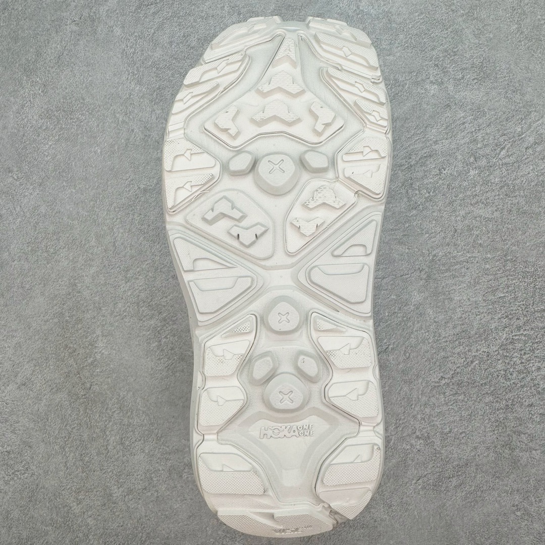 图片[9]-＃HK纯原 Hoka One One Hopara Sandals 霍帕拉系列水路两用溯溪涉水休闲户外露营凉鞋 作为先锋品牌的 HOKA ONE ONE总是以独特的方式 HOPARA是一款溯溪鞋 又名排水鞋 可长期用于涉水和溯溪 保护脚底和脚趾的安全和舒适 鞋面材料速干 透气 耐磨 鞋底防滑 耐磨 抓地能力强 出于安全考虑 设计要求较高-涉水溯溪过程中 水 泥沙 可以直接从鞋内大孔排出 细纹鞋底使在岩石上抓地能力强 避免打滑 而上路后 鞋面具有快干透气等优点 尺码：36 36.5 37.5 38 39 40 40.5 41 42 42.5 43 44 45-选品中心