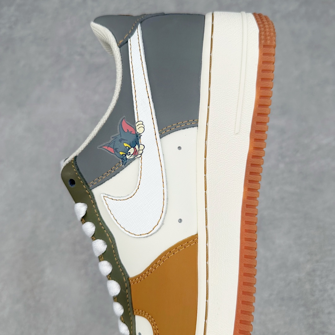 图片[7]-NK Air Force 1´07 Low 空军一号低帮百搭休闲运动板鞋 DB3301-110 柔软、弹性十足的缓震性能和出色的中底设计 横跨复古与现代的外型结合 造就出风靡全球 三十多年的Force 1 直到今天还深受青睐 尺码：36 36.5 37.5 38 38.5 39 40 40.5 41 42 42.5 43 44 44.5 45-选品中心