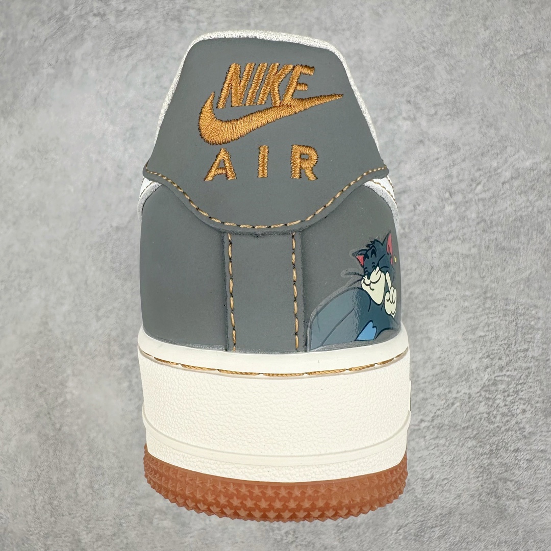 图片[8]-NK Air Force 1´07 Low 空军一号低帮百搭休闲运动板鞋 DB3301-110 柔软、弹性十足的缓震性能和出色的中底设计 横跨复古与现代的外型结合 造就出风靡全球 三十多年的Force 1 直到今天还深受青睐 尺码：36 36.5 37.5 38 38.5 39 40 40.5 41 42 42.5 43 44 44.5 45-选品中心