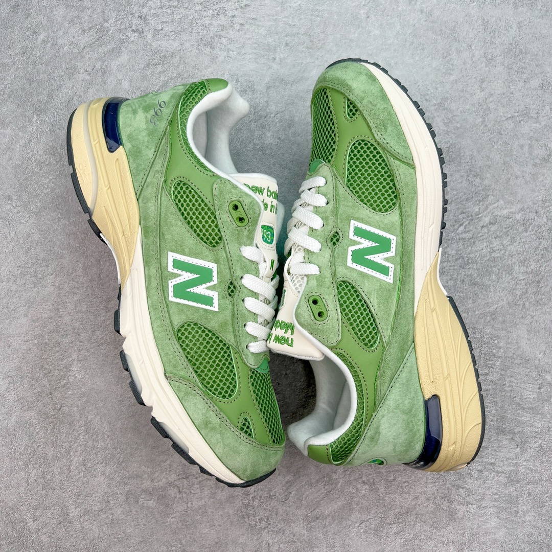 图片[3]-＃K版纯原 New Balance U993GW 新百伦NB993总统复古慢跑鞋 绿色 鞋身以网眼鞋面结合同色系优质麂皮革构成，鞋舌处点缀 New Balance Made In USA 同色系刺绣标识，彰显鞋款身份。鞋侧点缀银色 \\\”993\\\” 字样，丰富鞋身设计的同时，构建时尚外观。鞋款搭载 ABZORB 缓震系统，通过缓冲和抗压性的结合来吸收冲击力，舒适功能升级。同时搭配泛黄做旧中底，打造丰富层次感，缔造出色复古韵味。尺码：36 37 37.5 38 38.5 39 40 40.5 41.5 42 42.5 43 44 44.5 45-选品中心