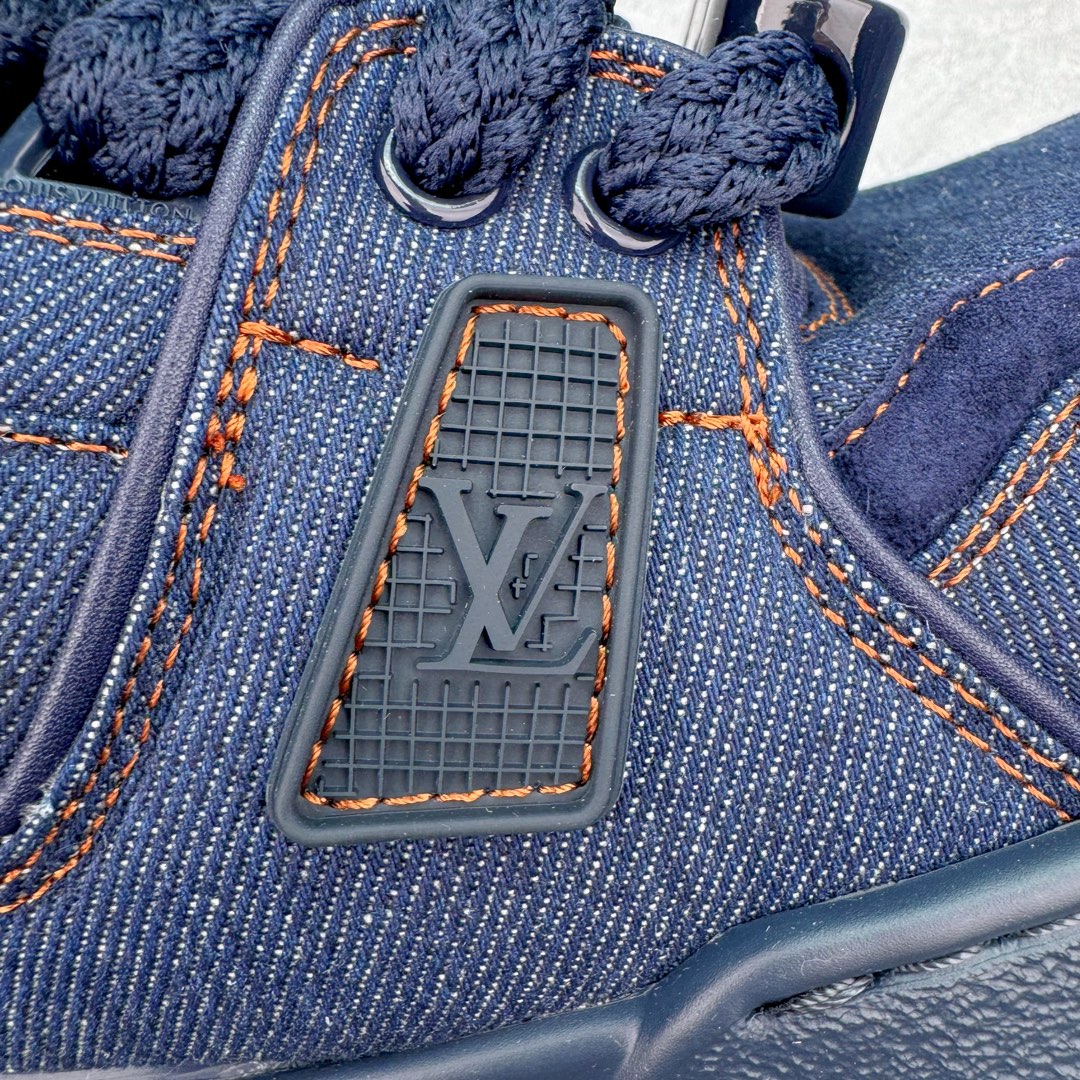 图片[15]-💰500 ＃GD广顶 Louis Vuitton Trainer Maxi路易威登时装走秀运动时尚板鞋 小胖丁面包鞋 外贸零售特供批次 2023全新纸板数据 印花高频效果碾压市面 市售天花板产物 耗时半年巨作 全套原厂新版原纸板楦头开发 原厂特供皮料加持 市场所有版本中综合最强的货品 GD实力大厂出品 全网最全配色更新最快 最成熟的做工稳定的品控 完美鞋型超高的清洁度 零毛边线头瑕疵 全套原楦原纸版原鞋开模 全网最具灵魂的版型 正确原装黄色鞋盒 正确中底印花 鞋面印花3D高频深度立体 全鞋电脑针车 紧密相连 针距密度一致 环保乳胶注塑鞋垫 厚度脚感还原原版 皮面裁剪部位 统一油边封口工艺 原装橡胶大底含胶量大底组合零偏差 专柜全套包装 防尘袋 说明书 质保卡 男女鞋 尺码：35 36 37 38 39 40 41 42 43 44 45 编码：by5936070-运动鞋