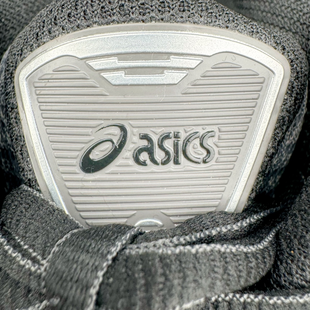 图片[12]-💰220 ＃HK纯原 ASICS Gel-Quantum Kinetic 亚瑟士量子动能系列轻量全掌硅胶缓震休闲运动跑步鞋 ASICS以其独特匠心与科技魅力持续在运动鞋领域掀起新风尚今春二月GEL-Quantum Kinetic系列再度破茧而出携两款全新配色震撼回归倾力演绎运动潮流的无限可能 凝聚了卓越的科技创新与深厚的设计底蕴搭载先进的GEL缓震科技将每一次冲击力转化为平稳推进的动力为你提供前所未有的舒适体验与卓越的缓震保护性能 巧妙融合时尚元素与运动美学无论在街头还是赛道诠释不同情感与态度彰显独一无二的时尚运动风格尺码：36 37 37.5 38 39 39.5 40 40.5 41.5 42 42.5 43.5 44 44.5 45 编码：by2936090-运动鞋