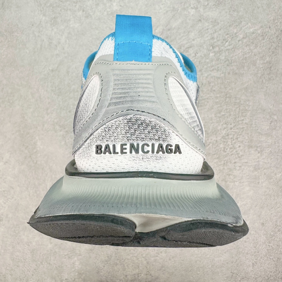 图片[8]-💰240 Balenciaga Circuitt Sneakerh 巴黎世家十三代低帮白透气网面环道系列低邦复古阔型底姥爹风潮流百搭休闲慢跑鞋休闲鞋 采用超细纤维和网布 其前卫的设计、夸张的体积和反光细节赋予其特别的轮廓 采用网布材质制成，带来良好脚感舒适透气，外观依旧采用是经典造型，鞋身富有潮流感且易穿搭，配件防尘袋及附送鞋带，原档案原楦数据开发，采用轻量透气网织布组合纤维革鞋面材质，内嵌加厚EVA环型鞋垫，全新开发3层私模，搭载轻量发泡EVA缓震中底，组合防滑橡胶大底。尺码：35 36 37 38 39 40 41 42 43 44 45 46 编码：yby3936010-运动鞋