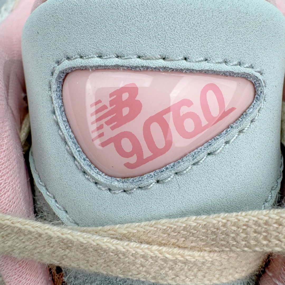 图片[15]-💰210 ＃AY纯原 Joe Freshgoods x New Balance NB9060 新百伦绒面革网布经典百搭防滑耐磨透气低帮生活休闲鞋 联名灰粉 U9060JG1 全套原楦原纸板原厂数据开发 进口三明治网面 原装进口翻毛皮料正确绒感卡色 正确中底拉帮中底网布细节 原厂标裁 带紫光防伪 定制后跟透明水晶模块 冲裁组合 大底贴合程度胶水上色把控完美 整洁度挑战全网艺术家 多道序QC把关品质完善 匠心打造 耗时两个月开发完成 工艺极其复杂难度可想而知 新开独立私模大底 全网唯一正确六层组合大底 高端零售专供产物 Size：36 37 37.5 38 38.5 39 40 40.5 41 42 42.5 43 44 45.5 46.5 编码：by2936080-运动鞋