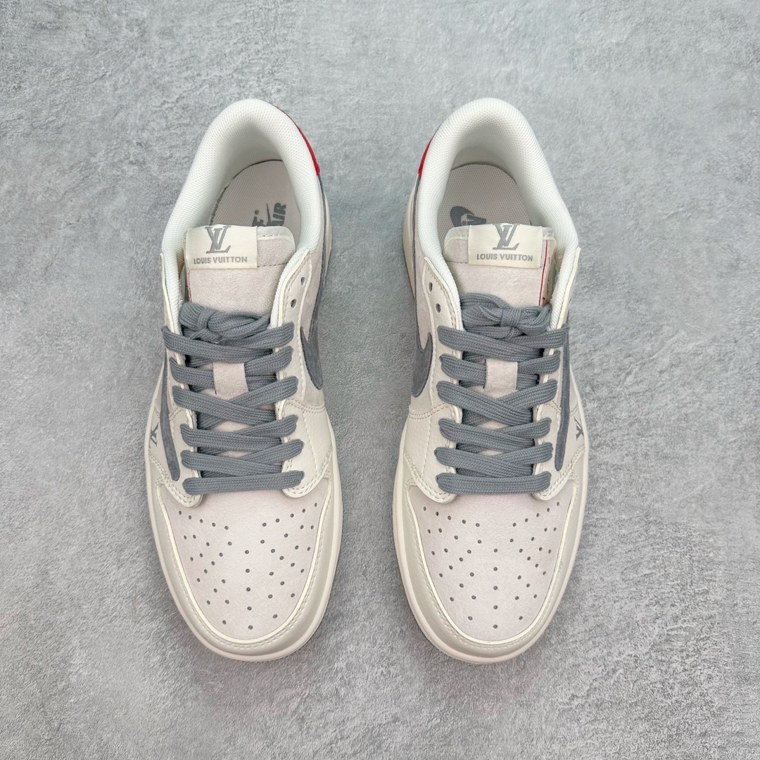 图片[2]-💰250 TS x Air Jordan AJ1 Low 倒钩低帮联名定制配色 XY2688-103 原厂内置气垫魔块 A模大底 头层小牛皮 鞋舌AJ原厂专用牛津布+AJ专用反口珍珠布+原厂无杂质高弹内里海棉+特殊封边弹力鞋带 SIZE：36 36.5 37.5 38 38.5 39 40 40.5 41 42 42.5 43 44 44.5 45 46 47.5 编码：Dby3936020-运动鞋