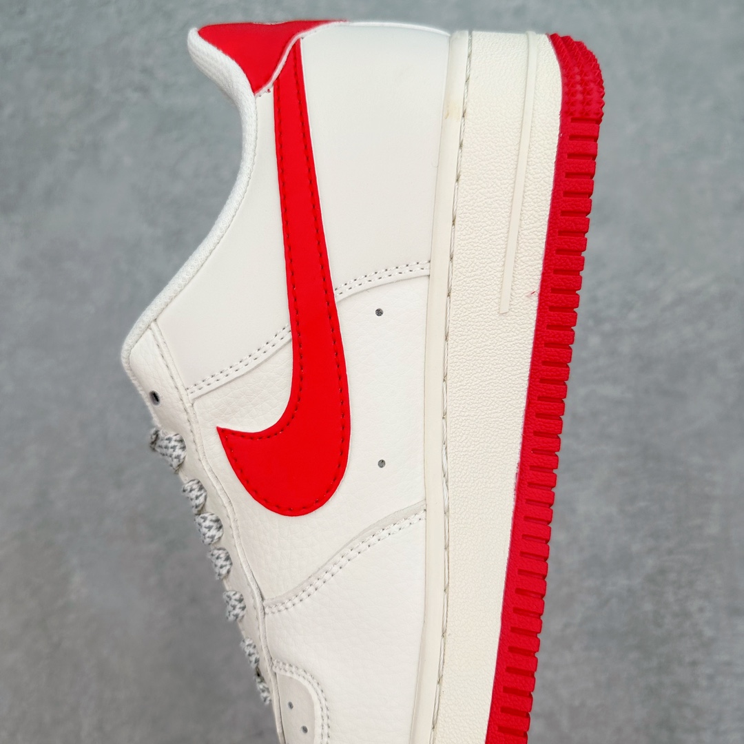 图片[7]-💰240 NK Air Force 1´07 Low 空军一号低帮百搭休闲运动板鞋 HD1968-026 柔软、弹性十足的缓震性能和出色的中底设计 横跨复古与现代的外型结合 造就出风靡全球 三十多年的Force 1 直到今天还深受青睐 SIZE：36 36.5 37.5 38 38.5 39 40 40.5 41 42 42.5 43 44 44.5 45 编码：Mby3936010-运动鞋