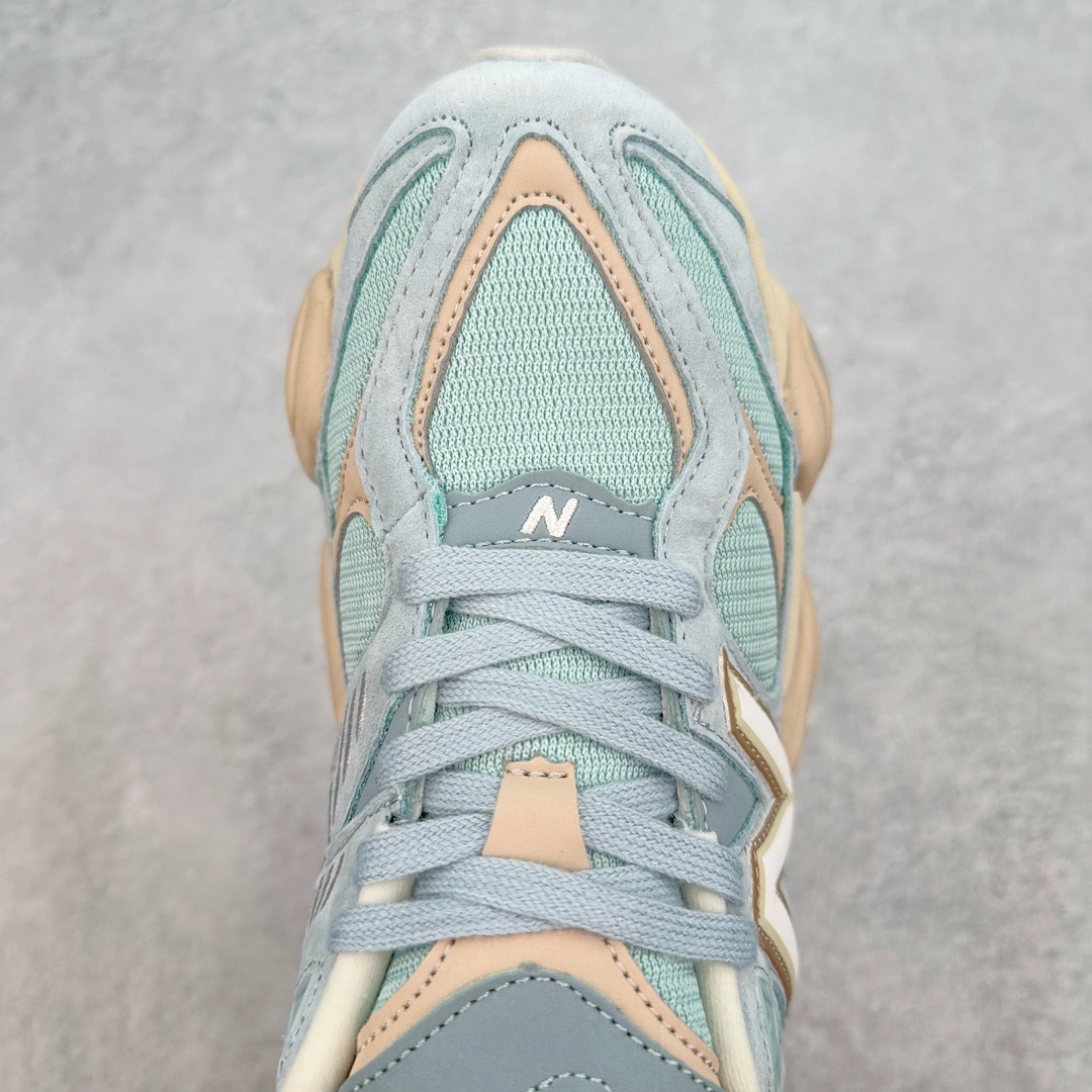 图片[4]-💰160 ＃福利特价‼New Balance NB9060系列 新百伦绒面革网布经典百搭防滑耐磨透气低帮生活休闲鞋 新百伦又带来了新鞋型 鞋身主体采用了类似 990 系列的设计风格 与传统复古慢跑鞋区别不大 最大的变化就是鞋底部分 在传统设计的中底外层 增加了多个分区的模块 圆润的线条设计与我们熟悉的 New Balance 风格截然不同 但与同样充满弧形线条的鞋面搭配 看起来毫无违和感 尺码：36-45 编码：Qby2936030-运动鞋