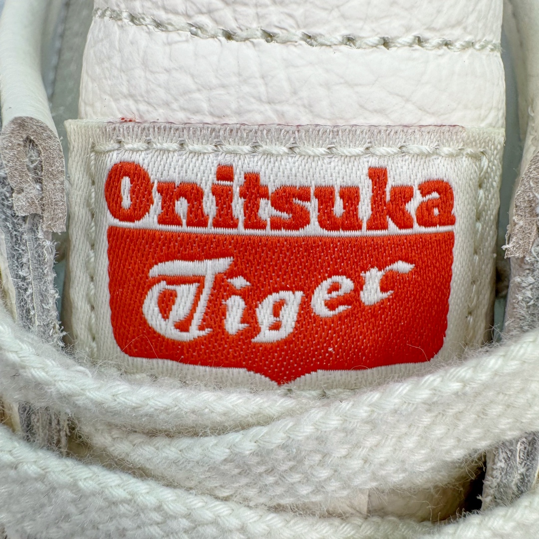 图片[12]-💰160 ＃HK纯原 Asics Onitsuka Tiger MEXICO 66 亚瑟士鬼冢虎复古经典板鞋 市场最强版本 头层小羊皮加持 海外订单工厂出品 超成熟稳定的做工品控 原装全套纸板楦头开发 原汁原味 完美呈现版型 私模正确鞋底咬花纹路 一比一鞋头弧度高度鞋身弧度 绝不口嗨 细节品控鞋型随意秒杀市面 原档咬花纹路私模大底 一个单元有六个三角形 总体形拼接呈现花瓣状 官方四联吊牌 原装Ortholite轻量化鞋垫 原盒原配 质保卡 说明书 钢印防尘纸 纸板中底带钢印 乳胶组合鞋垫 支持全方位的对比专柜 产品从款式颜色造型上体现出追求舒适和细节的完美 鞋类更是推崇手工制作的严谨与完美 融舒适性与可穿性的设计风格 注重细节的完美和别致魅力 既保持稳重 又不失轻松的时尚感 尺码：36 37 37.5 38 39 39.5 40 40.5 41.5 42 42.5 43.5 44 45 46 编码：by2936030-运动鞋