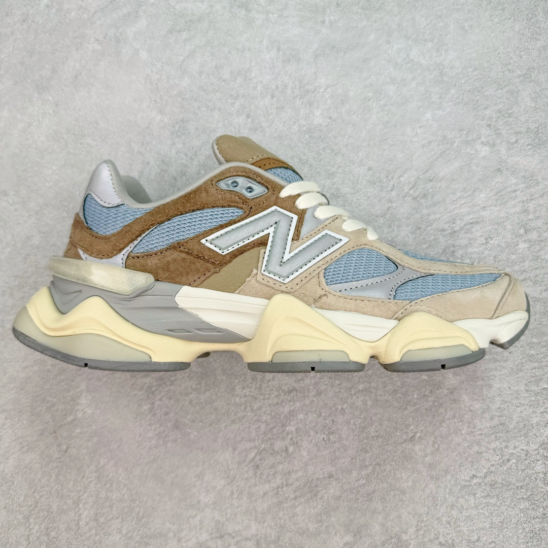 💰160 ＃福利特价‼New Balance NB9060系列 新百伦绒面革网布经典百搭防滑耐磨透气低帮生活休闲鞋 新百伦又带来了新鞋型 鞋身主体采用了类似 990 系列的设计风格 与传统复古慢跑鞋区别不大 最大的变化就是鞋底部分 在传统设计的中底外层 增加了多个分区的模块 圆润的线条设计与我们熟悉的 New Balance 风格截然不同 但与同样充满弧形线条的鞋面搭配 看起来毫无违和感 尺码：36-45 编码：Qby2936030-运动鞋