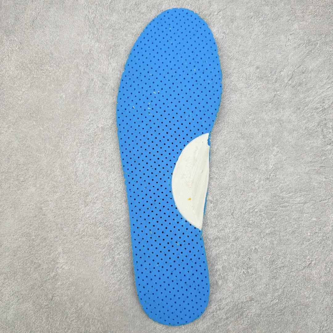 图片[15]-＃HK纯原 Asics Onitsuka Tiger MEXICO 66 亚瑟士鬼冢虎复古经典板鞋 市场最强版本 头层小羊皮加持 海外订单工厂出品 超成熟稳定的做工品控 原装全套纸板楦头开发 原汁原味 完美呈现版型 私模正确鞋底咬花纹路 一比一鞋头弧度高度鞋身弧度 绝不口嗨 细节品控鞋型随意秒杀市面 原档咬花纹路私模大底 一个单元有六个三角形 总体形拼接呈现花瓣状 官方四联吊牌 原装Ortholite轻量化鞋垫 原盒原配 质保卡 说明书 钢印防尘纸 纸板中底带钢印 乳胶组合鞋垫 支持全方位的对比专柜 产品从款式颜色造型上体现出追求舒适和细节的完美 鞋类更是推崇手工制作的严谨与完美 融舒适性与可穿性的设计风格 注重细节的完美和别致魅力 既保持稳重 又不失轻松的时尚感 尺码：36 37 37.5 38 39 39.5 40 40.5 41.5 42 42.5 43.5 44 45 46-选品中心