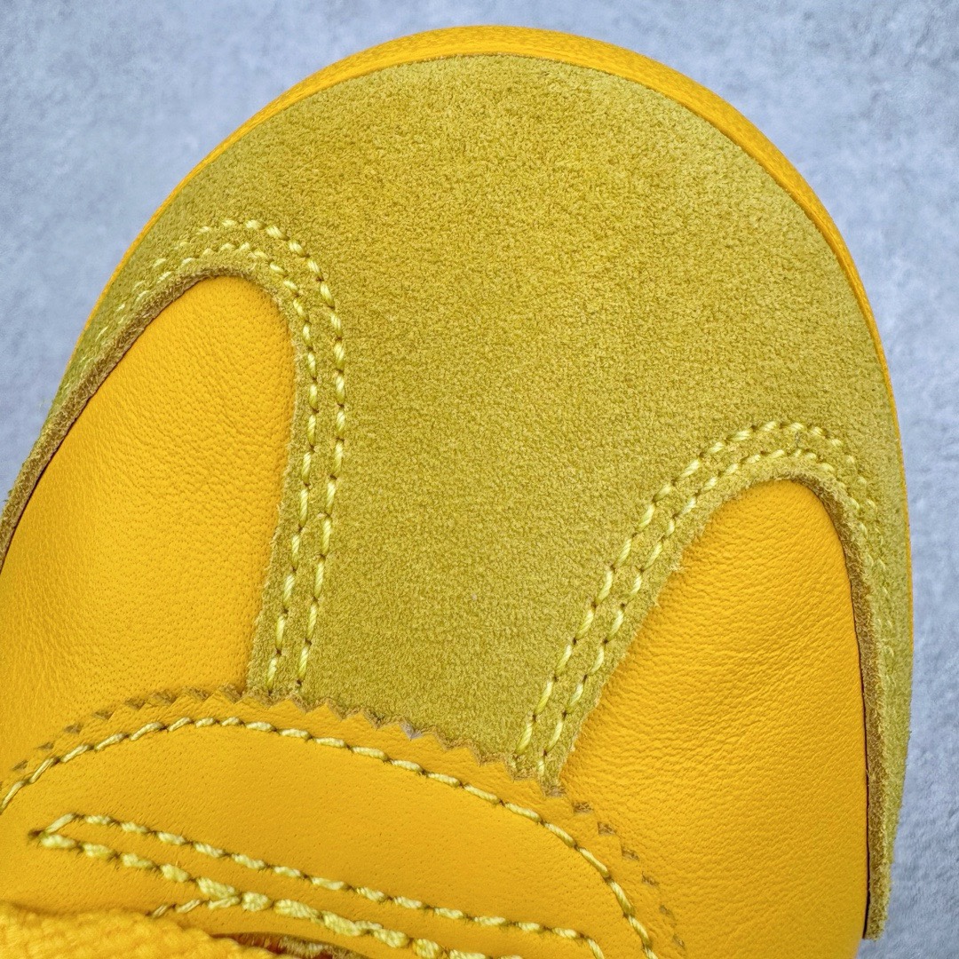 图片[21]-＃HK纯原 Asics Onitsuka Tiger MEXICO 66 亚瑟士鬼冢虎复古经典板鞋 市场最强版本 头层小羊皮加持 海外订单工厂出品 超成熟稳定的做工品控 原装全套纸板楦头开发 原汁原味 完美呈现版型 私模正确鞋底咬花纹路 一比一鞋头弧度高度鞋身弧度 绝不口嗨 细节品控鞋型随意秒杀市面 原档咬花纹路私模大底 一个单元有六个三角形 总体形拼接呈现花瓣状 官方四联吊牌 原装Ortholite轻量化鞋垫 原盒原配 质保卡 说明书 钢印防尘纸 纸板中底带钢印 乳胶组合鞋垫 支持全方位的对比专柜 产品从款式颜色造型上体现出追求舒适和细节的完美 鞋类更是推崇手工制作的严谨与完美 融舒适性与可穿性的设计风格 注重细节的完美和别致魅力 既保持稳重 又不失轻松的时尚感 尺码：36 37 37.5 38 39 39.5 40 40.5 41.5 42 42.5 43.5 44 45 46-选品中心