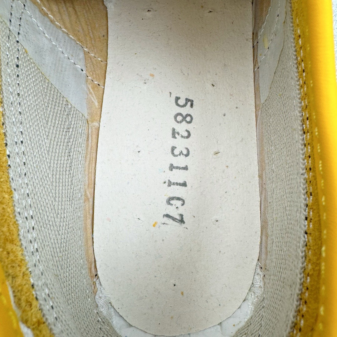 图片[13]-＃HK纯原 Asics Onitsuka Tiger MEXICO 66 亚瑟士鬼冢虎复古经典板鞋 市场最强版本 头层小羊皮加持 海外订单工厂出品 超成熟稳定的做工品控 原装全套纸板楦头开发 原汁原味 完美呈现版型 私模正确鞋底咬花纹路 一比一鞋头弧度高度鞋身弧度 绝不口嗨 细节品控鞋型随意秒杀市面 原档咬花纹路私模大底 一个单元有六个三角形 总体形拼接呈现花瓣状 官方四联吊牌 原装Ortholite轻量化鞋垫 原盒原配 质保卡 说明书 钢印防尘纸 纸板中底带钢印 乳胶组合鞋垫 支持全方位的对比专柜 产品从款式颜色造型上体现出追求舒适和细节的完美 鞋类更是推崇手工制作的严谨与完美 融舒适性与可穿性的设计风格 注重细节的完美和别致魅力 既保持稳重 又不失轻松的时尚感 尺码：36 37 37.5 38 39 39.5 40 40.5 41.5 42 42.5 43.5 44 45 46-选品中心