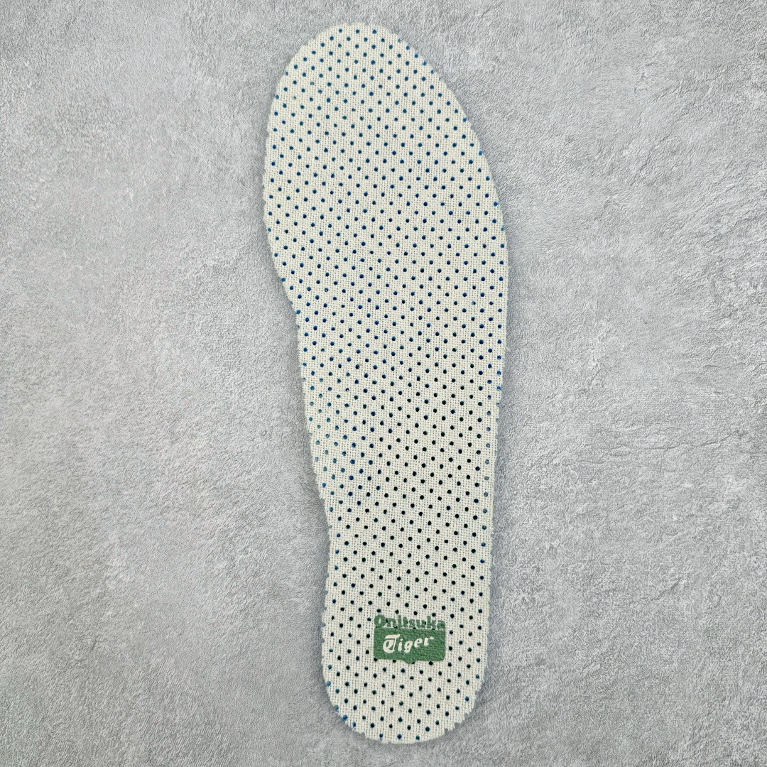 图片[14]-＃HK纯原 Asics Onitsuka Tiger MEXICO 66 亚瑟士鬼冢虎复古经典板鞋 市场最强版本 头层小羊皮加持 海外订单工厂出品 超成熟稳定的做工品控 原装全套纸板楦头开发 原汁原味 完美呈现版型 私模正确鞋底咬花纹路 一比一鞋头弧度高度鞋身弧度 绝不口嗨 细节品控鞋型随意秒杀市面 原档咬花纹路私模大底 一个单元有六个三角形 总体形拼接呈现花瓣状 官方四联吊牌 原装Ortholite轻量化鞋垫 原盒原配 质保卡 说明书 钢印防尘纸 纸板中底带钢印 乳胶组合鞋垫 支持全方位的对比专柜 产品从款式颜色造型上体现出追求舒适和细节的完美 鞋类更是推崇手工制作的严谨与完美 融舒适性与可穿性的设计风格 注重细节的完美和别致魅力 既保持稳重 又不失轻松的时尚感 尺码：36 37 37.5 38 39 39.5 40 40.5 41.5 42 42.5 43.5 44 45 46-选品中心