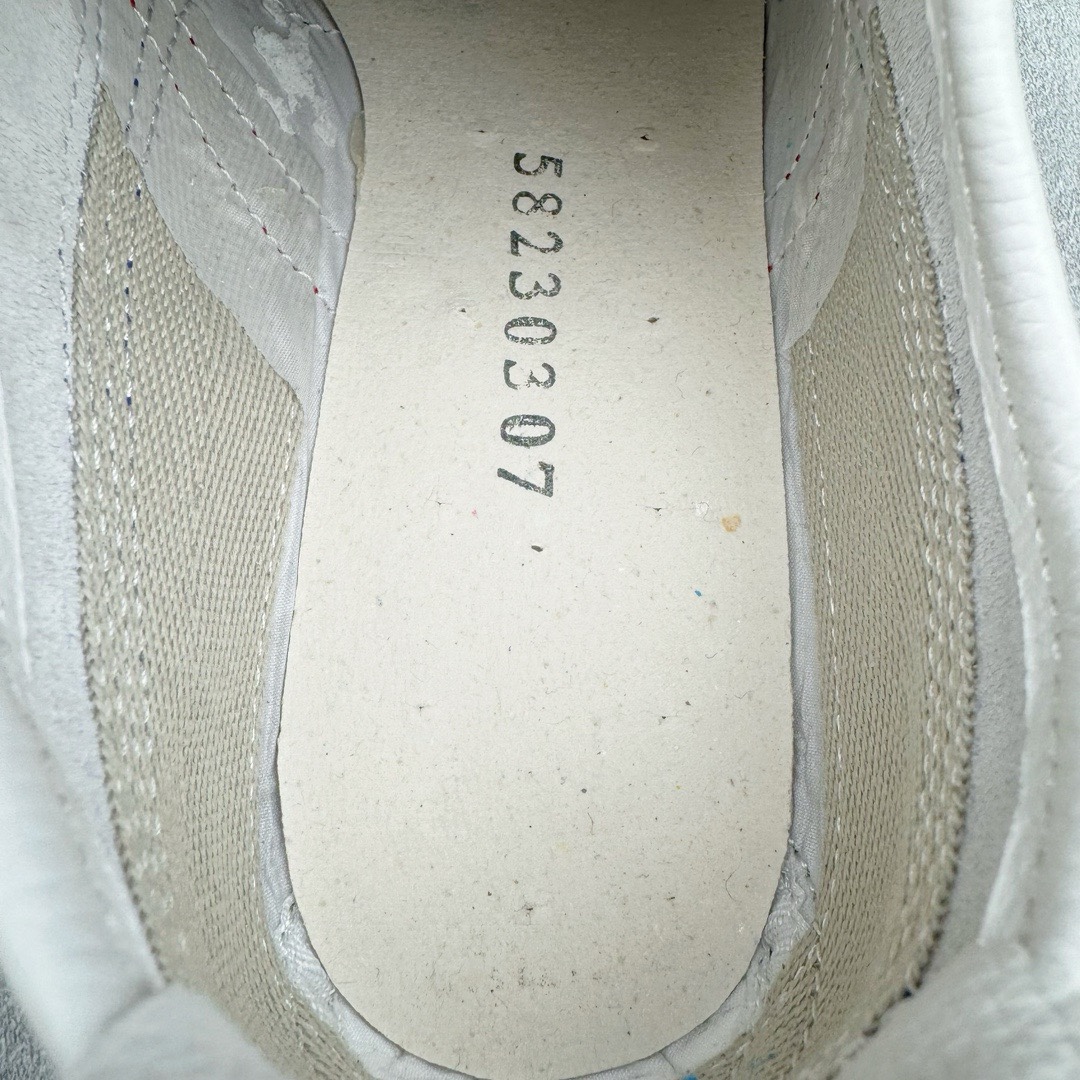 图片[18]-＃HK纯原 Asics Onitsuka Tiger MEXICO 66 亚瑟士鬼冢虎复古经典板鞋 市场最强版本 头层小羊皮加持 海外订单工厂出品 超成熟稳定的做工品控 原装全套纸板楦头开发 原汁原味 完美呈现版型 私模正确鞋底咬花纹路 一比一鞋头弧度高度鞋身弧度 绝不口嗨 细节品控鞋型随意秒杀市面 原档咬花纹路私模大底 一个单元有六个三角形 总体形拼接呈现花瓣状 官方四联吊牌 原装Ortholite轻量化鞋垫 原盒原配 质保卡 说明书 钢印防尘纸 纸板中底带钢印 乳胶组合鞋垫 支持全方位的对比专柜 产品从款式颜色造型上体现出追求舒适和细节的完美 鞋类更是推崇手工制作的严谨与完美 融舒适性与可穿性的设计风格 注重细节的完美和别致魅力 既保持稳重 又不失轻松的时尚感 尺码：36 37 37.5 38 39 39.5 40 40.5 41.5 42 42.5 43.5 44 45 46-选品中心