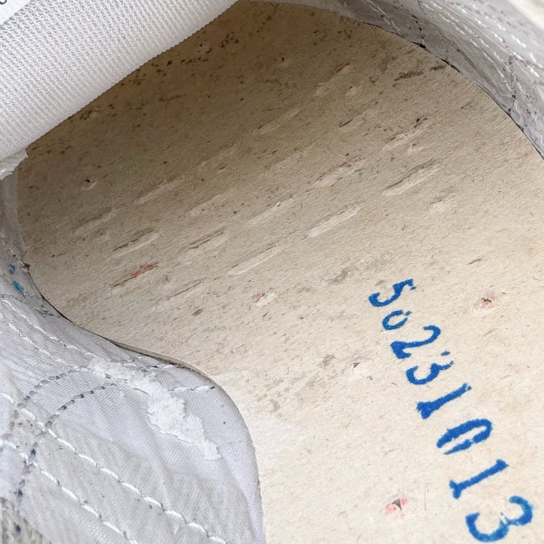 图片[20]-＃HK纯原 Asics Onitsuka Tiger MEXICO 66 亚瑟士鬼冢虎复古经典板鞋 市场最强版本 头层小羊皮加持 海外订单工厂出品 超成熟稳定的做工品控 原装全套纸板楦头开发 原汁原味 完美呈现版型 私模正确鞋底咬花纹路 一比一鞋头弧度高度鞋身弧度 绝不口嗨 细节品控鞋型随意秒杀市面 原档咬花纹路私模大底 一个单元有六个三角形 总体形拼接呈现花瓣状 官方四联吊牌 原装Ortholite轻量化鞋垫 原盒原配 质保卡 说明书 钢印防尘纸 纸板中底带钢印 乳胶组合鞋垫 支持全方位的对比专柜 产品从款式颜色造型上体现出追求舒适和细节的完美 鞋类更是推崇手工制作的严谨与完美 融舒适性与可穿性的设计风格 注重细节的完美和别致魅力 既保持稳重 又不失轻松的时尚感 尺码：36 37 37.5 38 39 39.5 40 40.5 41.5 42 42.5 43.5 44 45 46-选品中心