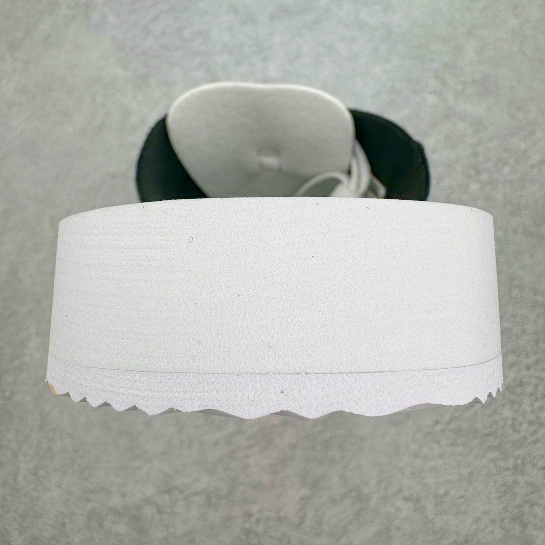 图片[8]-＃纯原 AD Gazelle Beach Slide\\\”Core Black/White\\\”羚羊海滩系列经典沙滩百搭休闲运动拖鞋“黑白”JQ7421 采用环保牛巴磨砂革鞋面材质 双层组合轻量鞋床#耐磨EVA材质压模大底 尺码： 36-45-选品中心