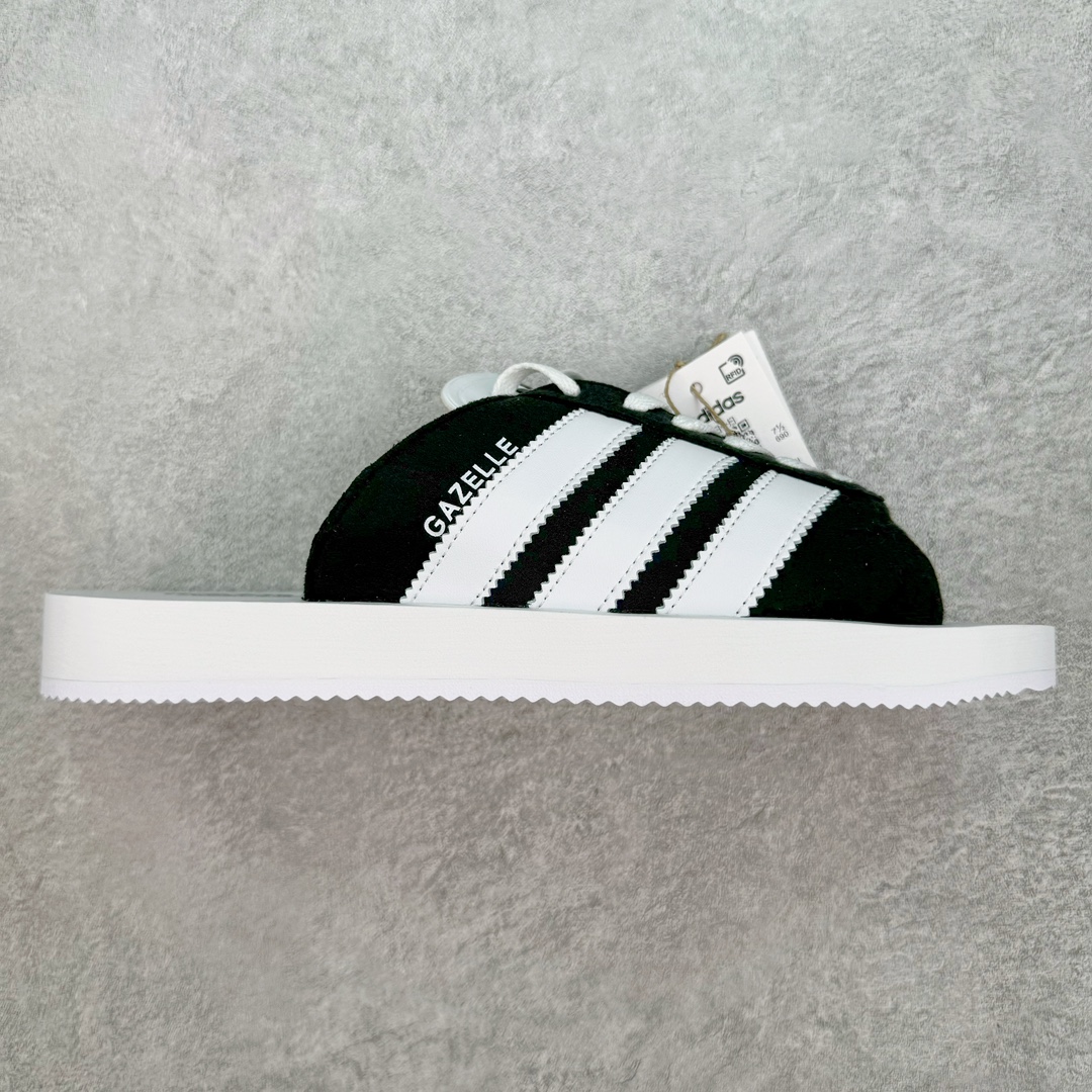 ＃纯原 AD Gazelle Beach Slide\\\”Core Black/White\\\”羚羊海滩系列经典沙滩百搭休闲运动拖鞋“黑白”JQ7421 采用环保牛巴磨砂革鞋面材质 双层组合轻量鞋床#耐磨EVA材质压模大底 尺码： 36-45-选品中心