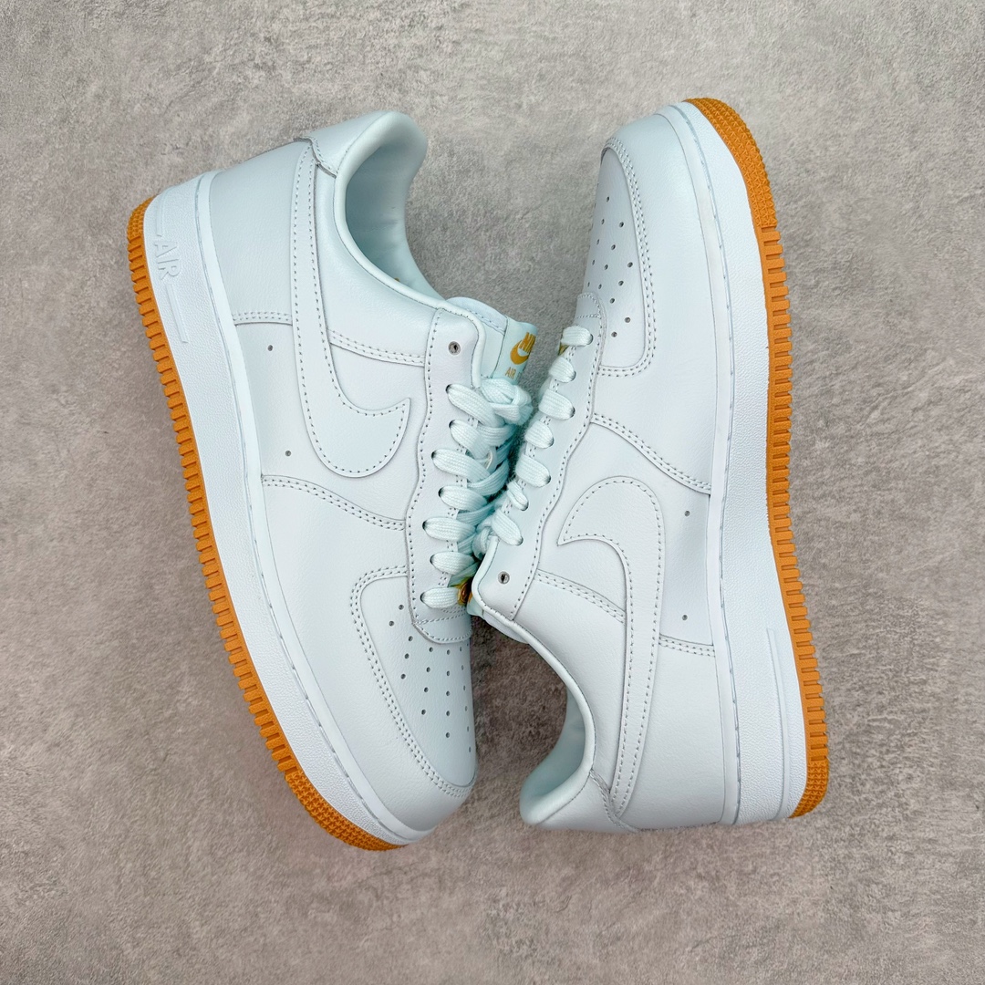 图片[3]-💰180 NK Air Force 1´07 Low 空军一号低帮百搭休闲运动板鞋 HF4933-400 柔软、弹性十足的缓震性能和出色的中底设计 横跨复古与现代的外型结合 造就出风靡全球 三十多年的Force 1 直到今天还深受青睐 SIZE：36 36.5 37.5 38 38.5 39 40 40.5 41 42 42.5 43 44 44.5 45 编码：Mby2936050-运动鞋