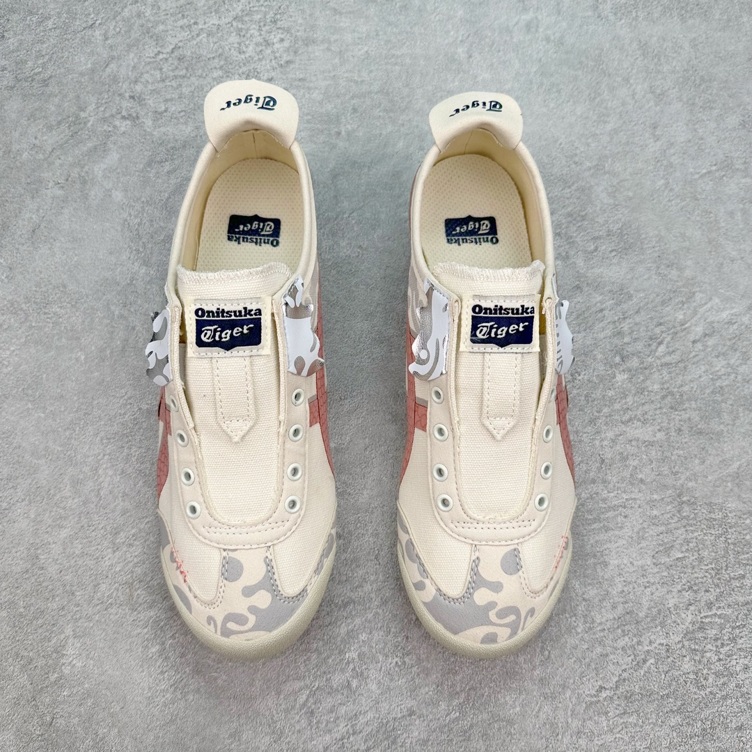 图片[2]-💰160 Asics Onitsuka Tiger MEXICO 66 亚瑟士鬼冢虎复古经典板鞋 市场王者选手 海外订单工厂出品 长期生产补货永不断码 超成熟稳定的做工品控  原装全套纸板楦头开发 原汁原味 完美呈现版型 私模正确鞋底咬花纹路 一比一鞋头弧度高度鞋身弧度 绝不口嗨 细节品控鞋型随意秒杀市面 原档咬花纹路私模大底 一个单元有六个三角形 总体形拼接呈现花瓣状 官方四联吊牌 原装Ortholite轻量化鞋垫 原盒原配 质保卡 说明书 钢印防尘纸  纸板中底带钢印 乳胶组合鞋垫 支持全方位的对比专柜 产品从款式颜色造型上体现出追求舒适和细节的完美 鞋类更是推崇手工制作的严谨与完美 融舒适性与可穿性的设计风格 注重细节的完美和别致魅力 既保持稳重 又不失轻松的时尚感 尺码：36 37 37.5 38 39 39.5 40 40.5 41.5 42 42.5 43.5 44 45 编码：Sby2936030-运动鞋