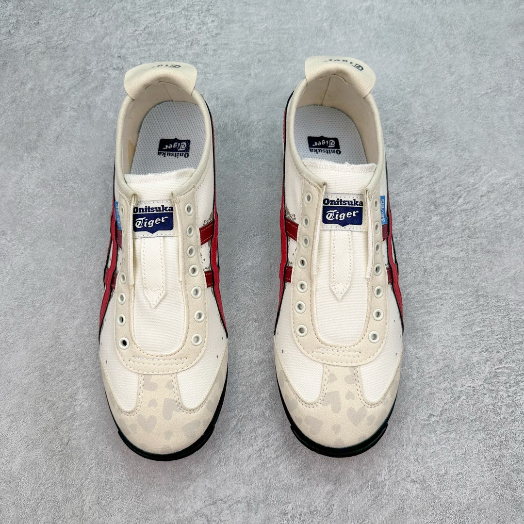 图片[2]-💰160 Asics Onitsuka Tiger MEXICO 66 亚瑟士鬼冢虎复古经典板鞋 市场王者选手 海外订单工厂出品 长期生产补货永不断码 超成熟稳定的做工品控  原装全套纸板楦头开发 原汁原味 完美呈现版型 私模正确鞋底咬花纹路 一比一鞋头弧度高度鞋身弧度 绝不口嗨 细节品控鞋型随意秒杀市面 原档咬花纹路私模大底 一个单元有六个三角形 总体形拼接呈现花瓣状 官方四联吊牌 原装Ortholite轻量化鞋垫 原盒原配 质保卡 说明书 钢印防尘纸  纸板中底带钢印 乳胶组合鞋垫 支持全方位的对比专柜 产品从款式颜色造型上体现出追求舒适和细节的完美 鞋类更是推崇手工制作的严谨与完美 融舒适性与可穿性的设计风格 注重细节的完美和别致魅力 既保持稳重 又不失轻松的时尚感 尺码：36 37 37.5 38 39 39.5 40 40.5 41.5 42 42.5 43.5 44 45 编码：Sby2936030-运动鞋