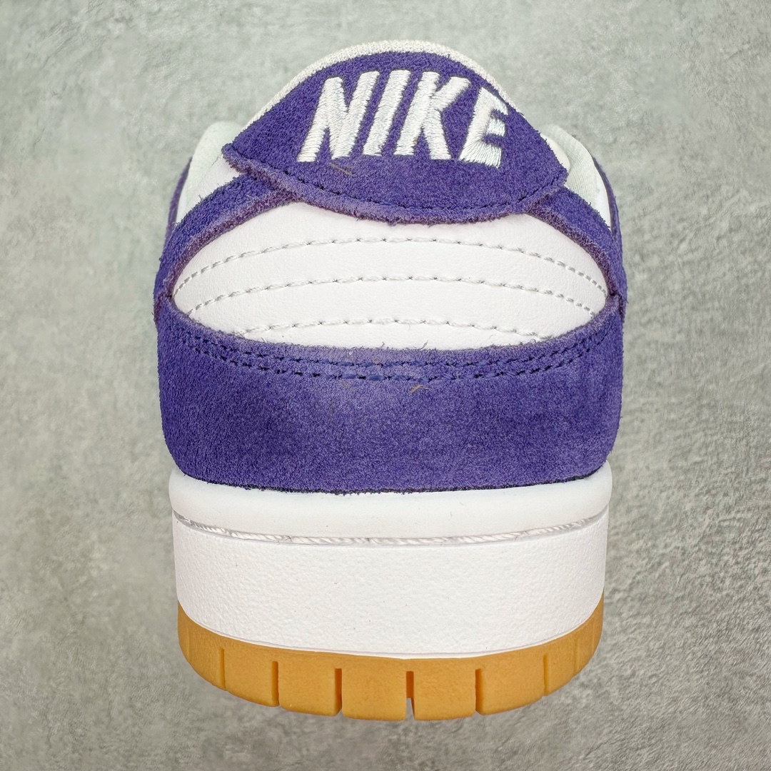 图片[8]-💰190 ＃K1 NK SB Dunk Low Pro 白紫生胶 DV5464-500 全新支线性价比拉满 迎合行情定价 正确头层皮料 细节均购入原鞋校对开发 全套原纸板楦头加持 细节品控鞋型稳定 独家私模官方最新原厂磨具打造大底 鞋头坡度极致还原 原盒原配 玻璃冲刀 超高清洁度 全鞋零毛边皮料切割 正确中底布背胶中底布拉帮走线 SIZE：36 36.5 37.5 38 38.5 39 40 40.5 41 42 42.5 43 44 44.5 45 46 编码：by2936060-运动鞋