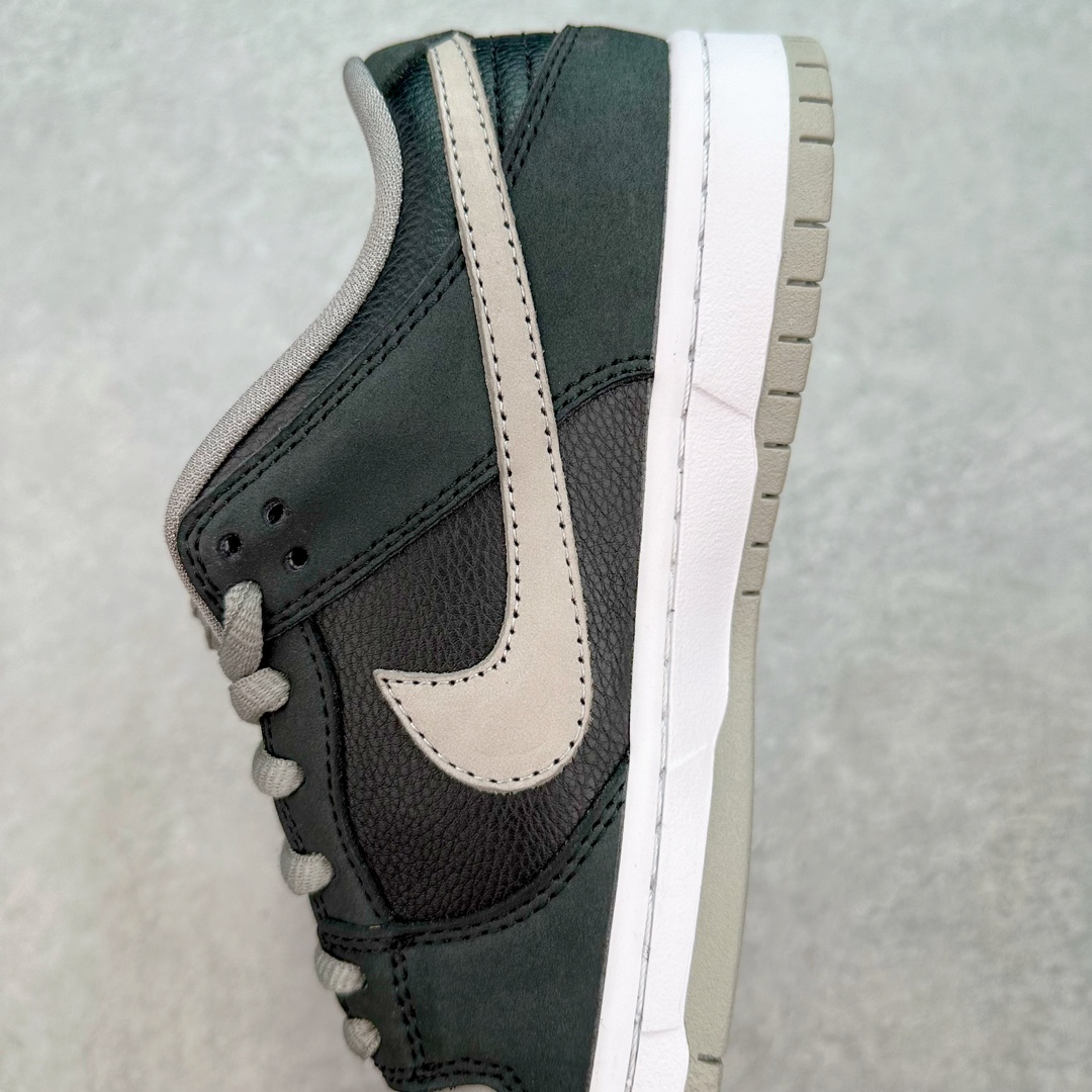 图片[7]-💰190 ＃K1 NK SB Dunk Low J-Pack \”Shadow\” 影子灰 BQ6817-007 全新支线性价比拉满 迎合行情定价 正确头层皮料 细节均购入原鞋校对开发 全套原纸板楦头加持 细节品控鞋型稳定 独家私模官方最新原厂磨具打造大底 鞋头坡度极致还原 原盒原配 玻璃冲刀 超高清洁度 全鞋零毛边皮料切割 正确中底布背胶中底布拉帮走线 SIZE：36 36.5 37.5 38 38.5 39 40 40.5 41 42 42.5 43 44 44.5 45 46 编码：by2936060-运动鞋