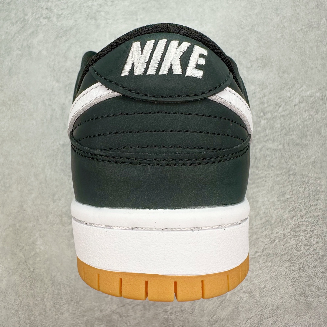 图片[8]-💰190 ＃K1 NK SB Dunk Low Pro 黑白生胶 CD2563-006 全新支线性价比拉满 迎合行情定价 正确头层皮料 细节均购入原鞋校对开发 全套原纸板楦头加持 细节品控鞋型稳定 独家私模官方最新原厂磨具打造大底 鞋头坡度极致还原 原盒原配 玻璃冲刀 超高清洁度 全鞋零毛边皮料切割 正确中底布背胶中底布拉帮走线 SIZE：36 36.5 37.5 38 38.5 39 40 40.5 41 42 42.5 43 44 44.5 45 46 编码：by2936060-运动鞋